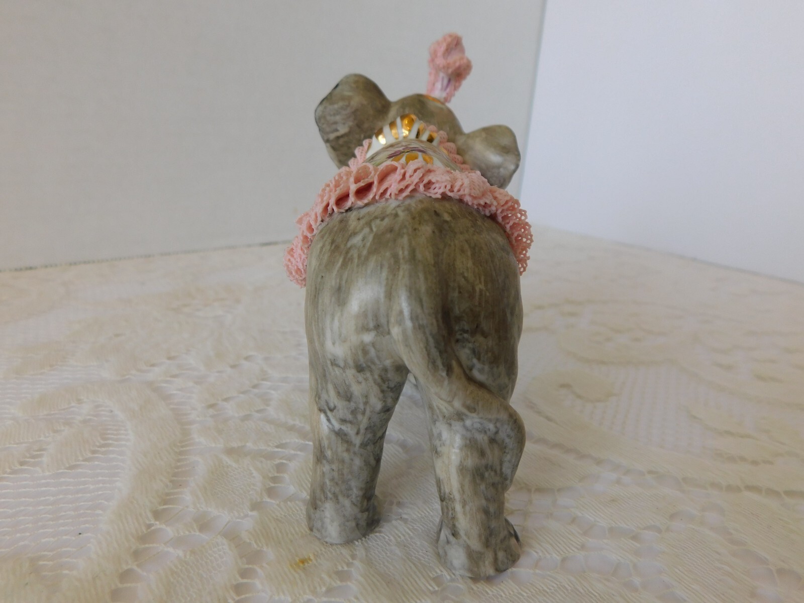 MULLER VOLKSTEDT IRISH DRESDEN FIGURE PORCELAIN LACE – CIRCUS ELEPHANT +BLANKET