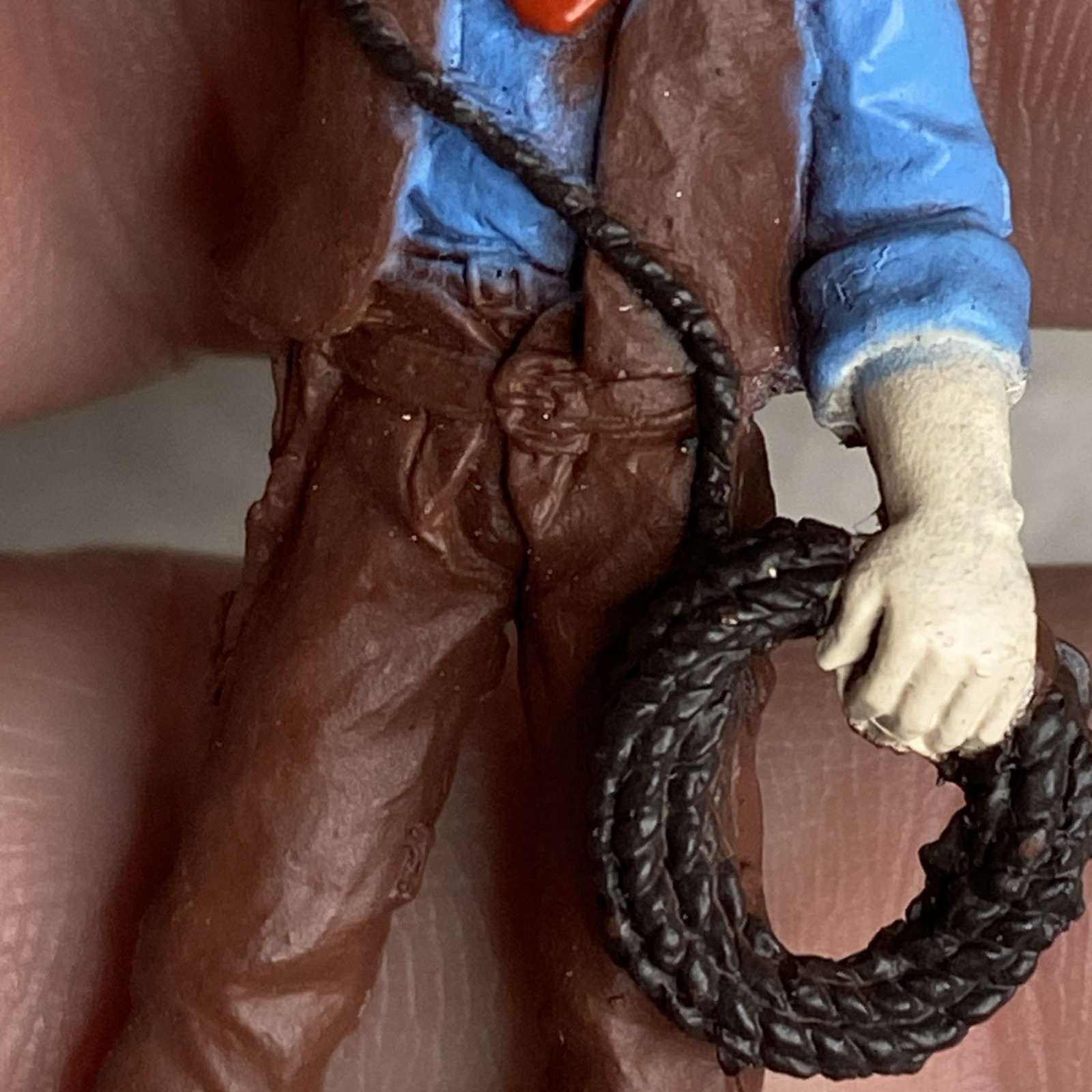 Th 2.5″ Annie Oakley & Cowboy Lasso Figure Plastic Western Safari Ltd Cake Top