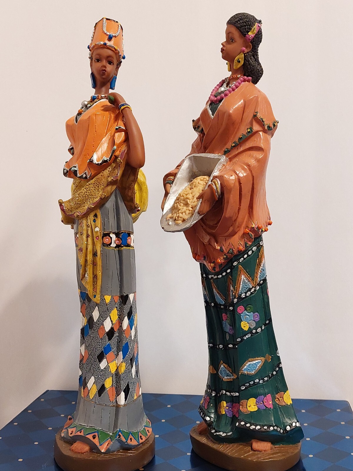 VINTAGE PAIR OF BEAUTIFUL ETHNIC AFRICAN WOMEN 13″ FIGURINE STATUES WOOD & BONE