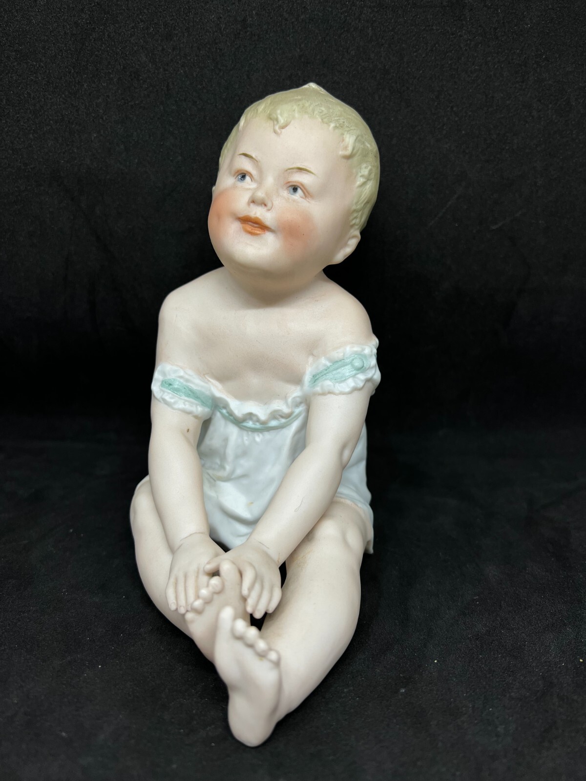 Gebruder Heubach-German Porcelain Bisque-Sitting Piano Baby 6 1/2″ #2