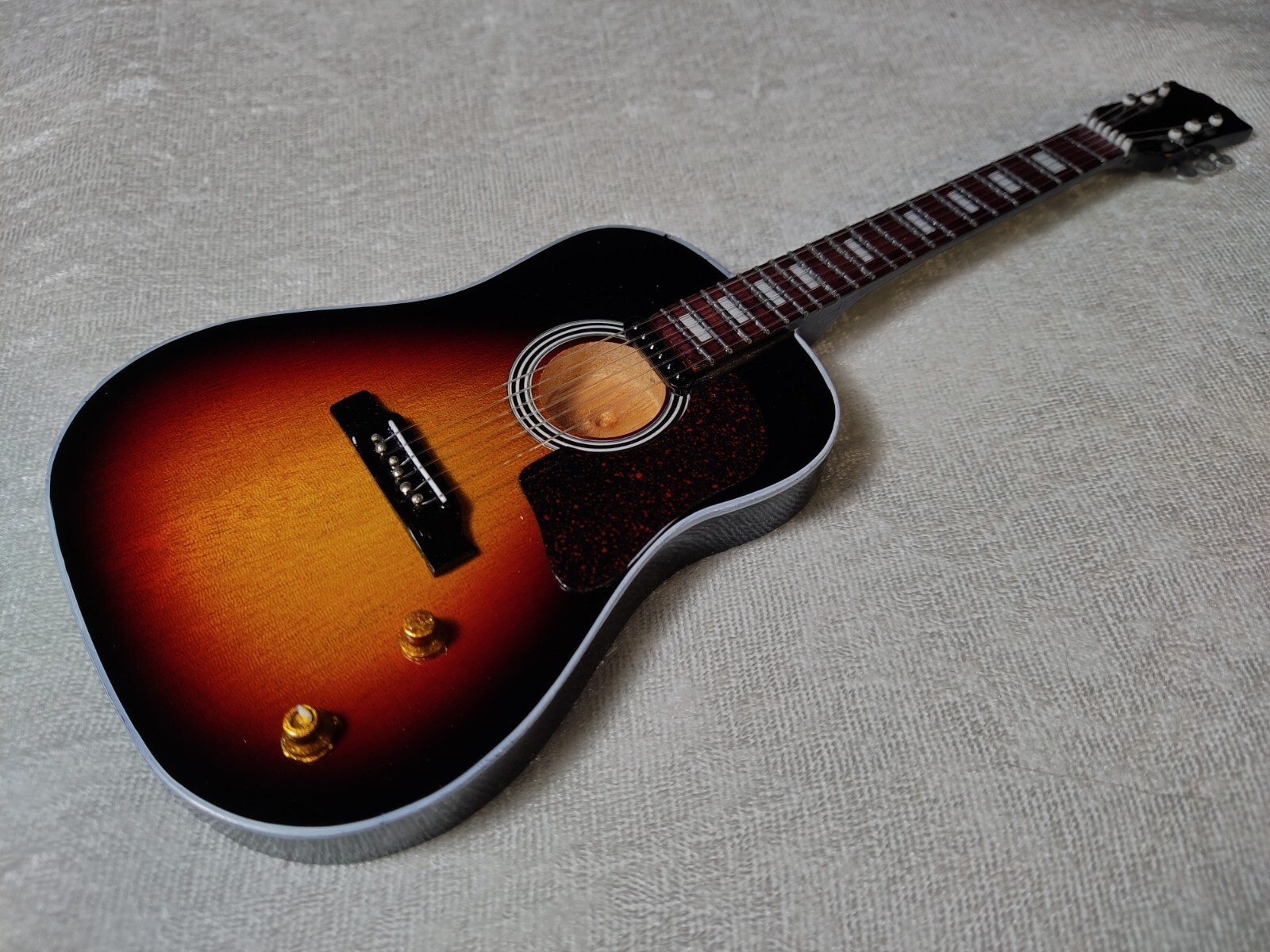 GIBSON CLASSIC MINI 1/4 REPLICA MINIATURE 10″ COUNTRY 50s J-45 ACOUSTIC GUITAR