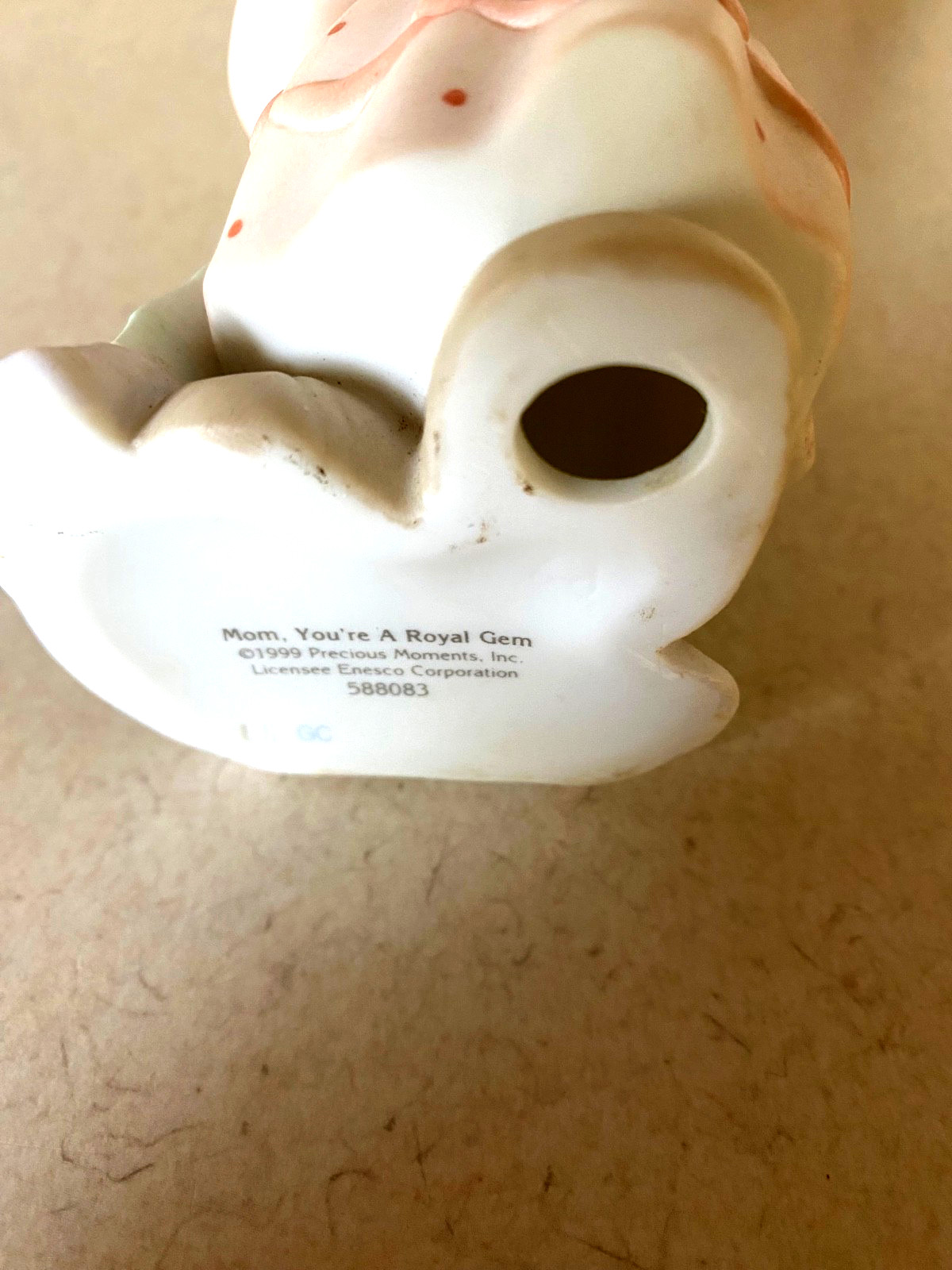 Vintage Precious Moments Mom your a Royal Gem 1999 Ceramic