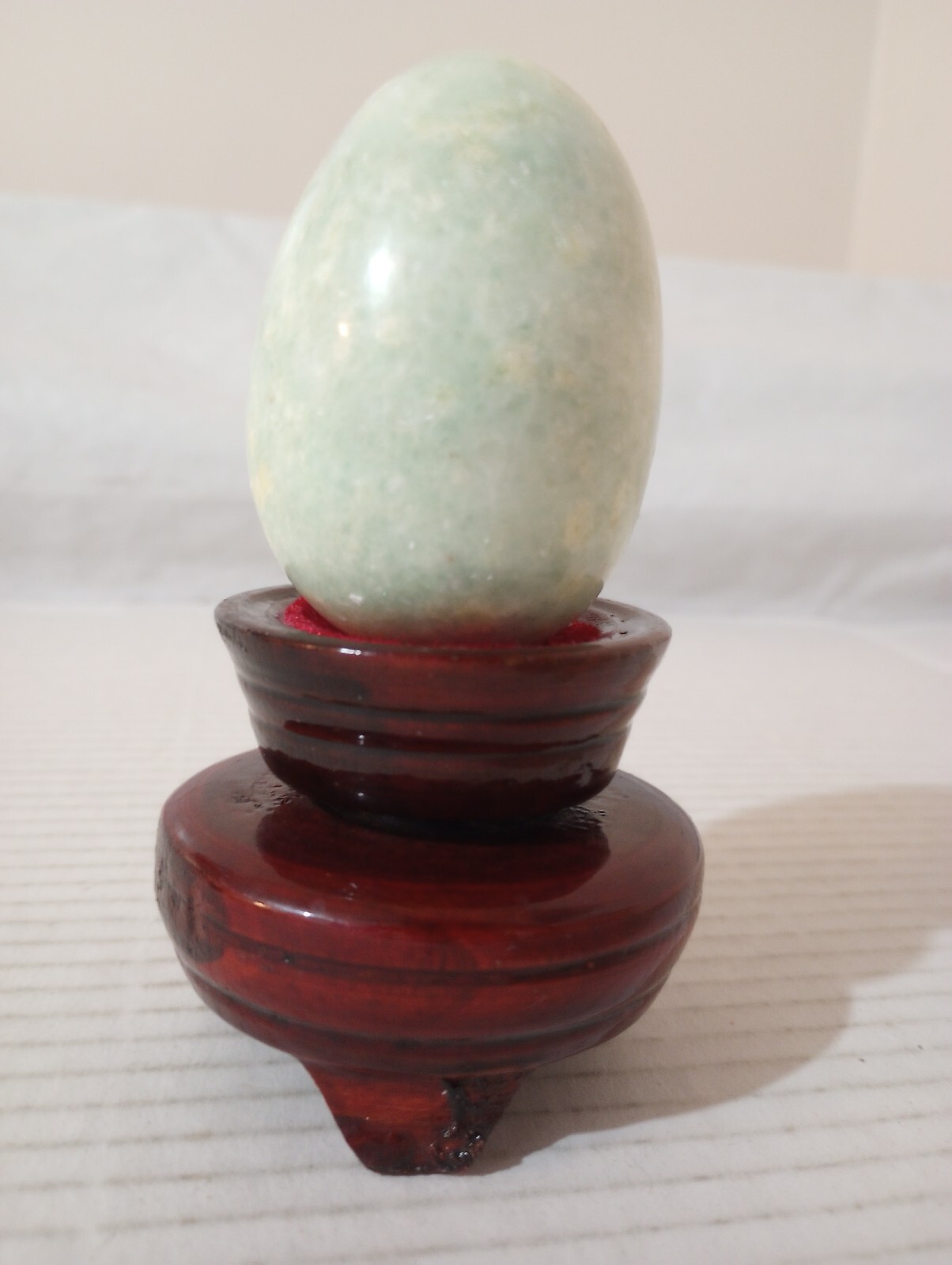2.5″ Green Stone Egg With Wood Base Stand Pedestal
