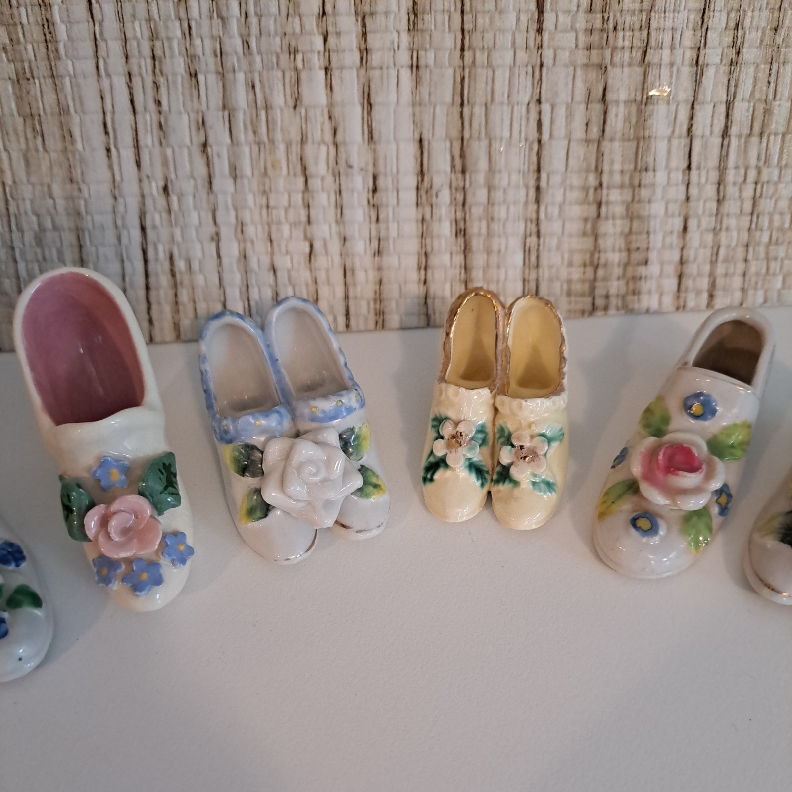 Lot of 6~Vintage Small Shoe Collectibles – multi-colors 🎀