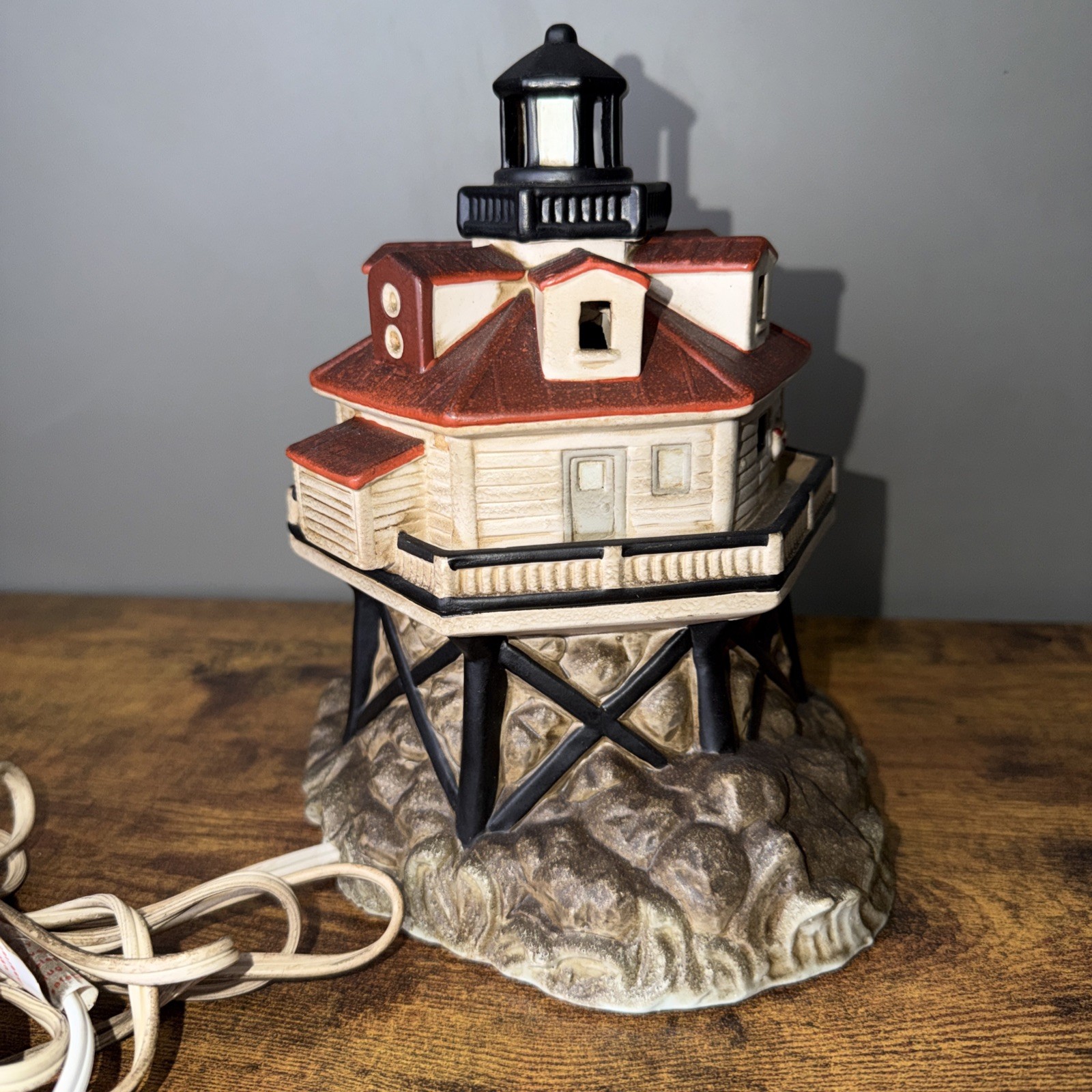 Geo Z. Lefton lighthouse lamp 1995 Decor Home House Light Room Living Room