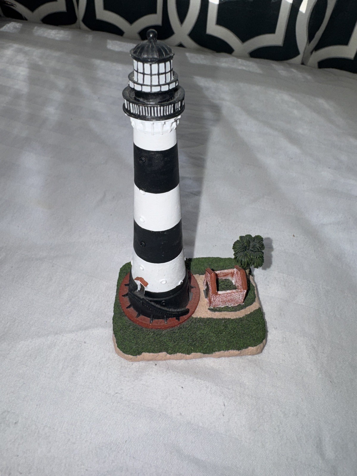 Lefton Vintage Lighthouse Miniature Figurine Set Of 7