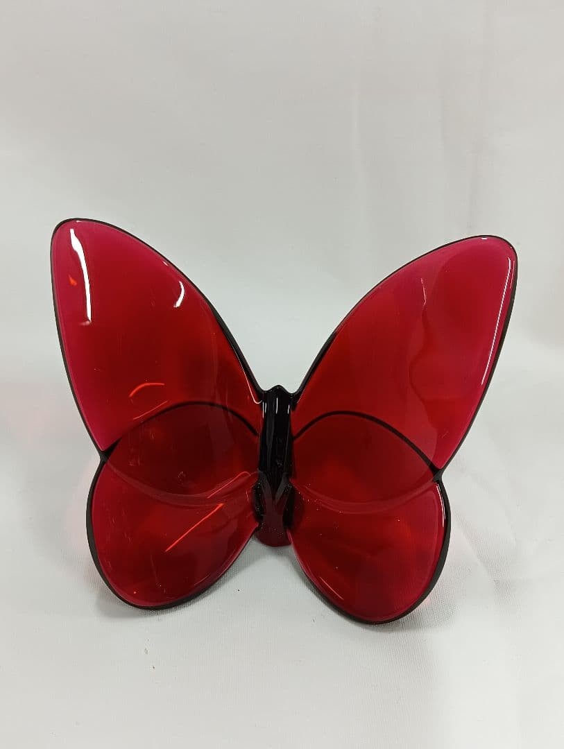 Baccarat Lucky Butterfly Figurine Crystal Red Papillon 3.3 x 3.0 x 1.6 inch