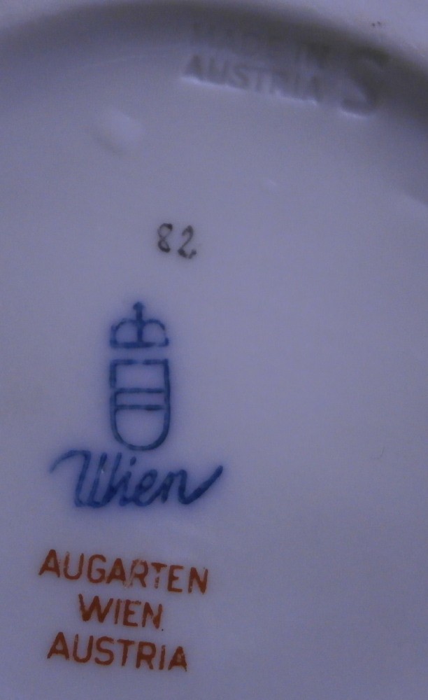 Augarten Wien Porcelain Baltic Sea Map Seller Figurine Figure Porzellan Figur
