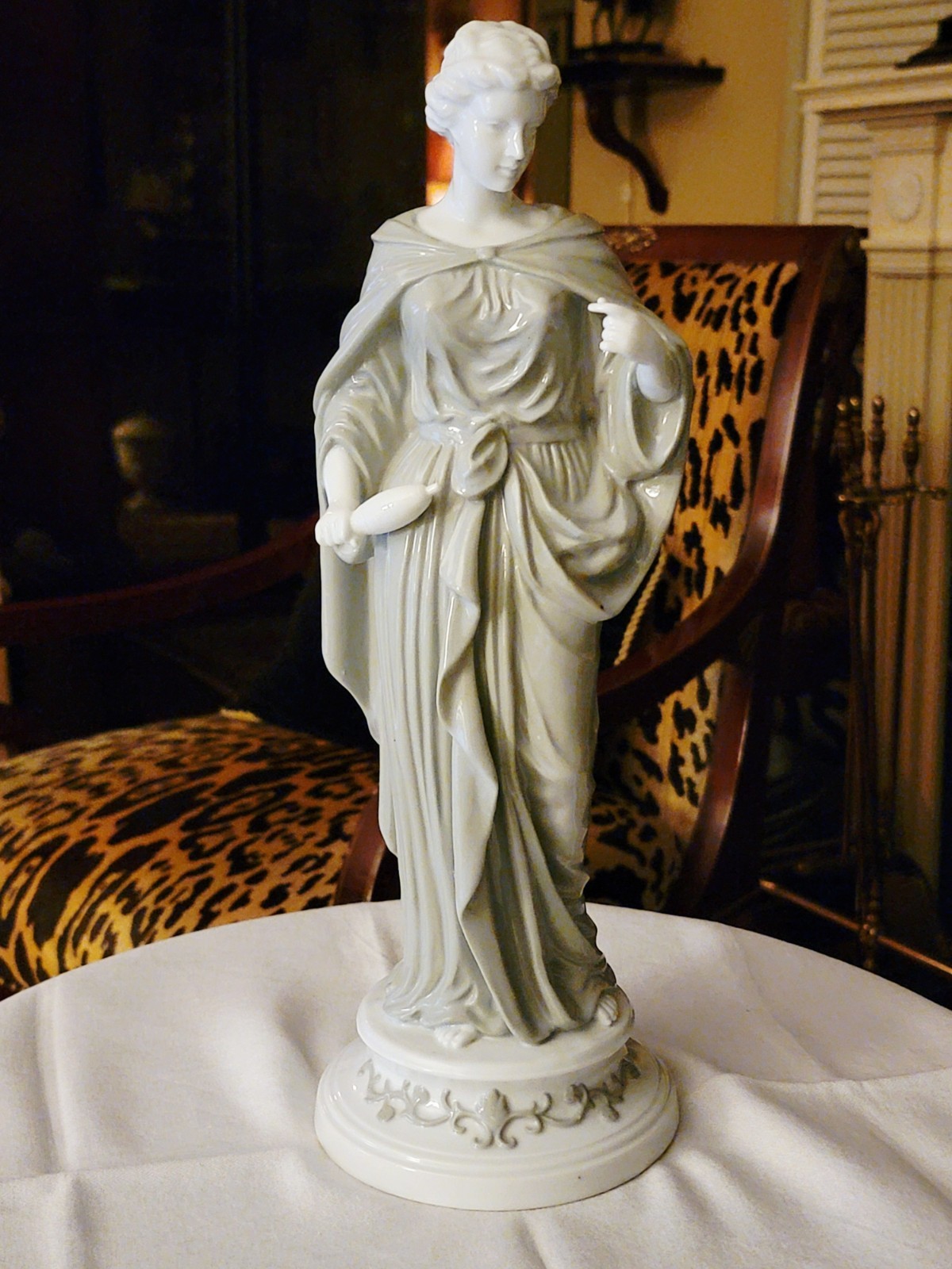 VINTAGE PORCELAIN FIGURE OF ROMAN /GRECIAN FEMALE GODDESS BY ANDREA, 14’’ JAPAN