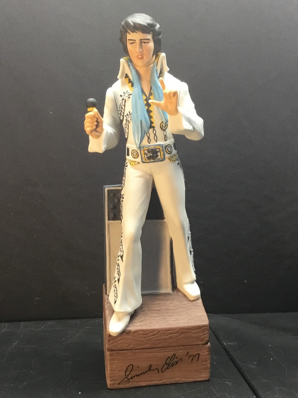 Vintage 1977 McCormick Elvis Presley Decanter Empty Music Box W/ Original Box