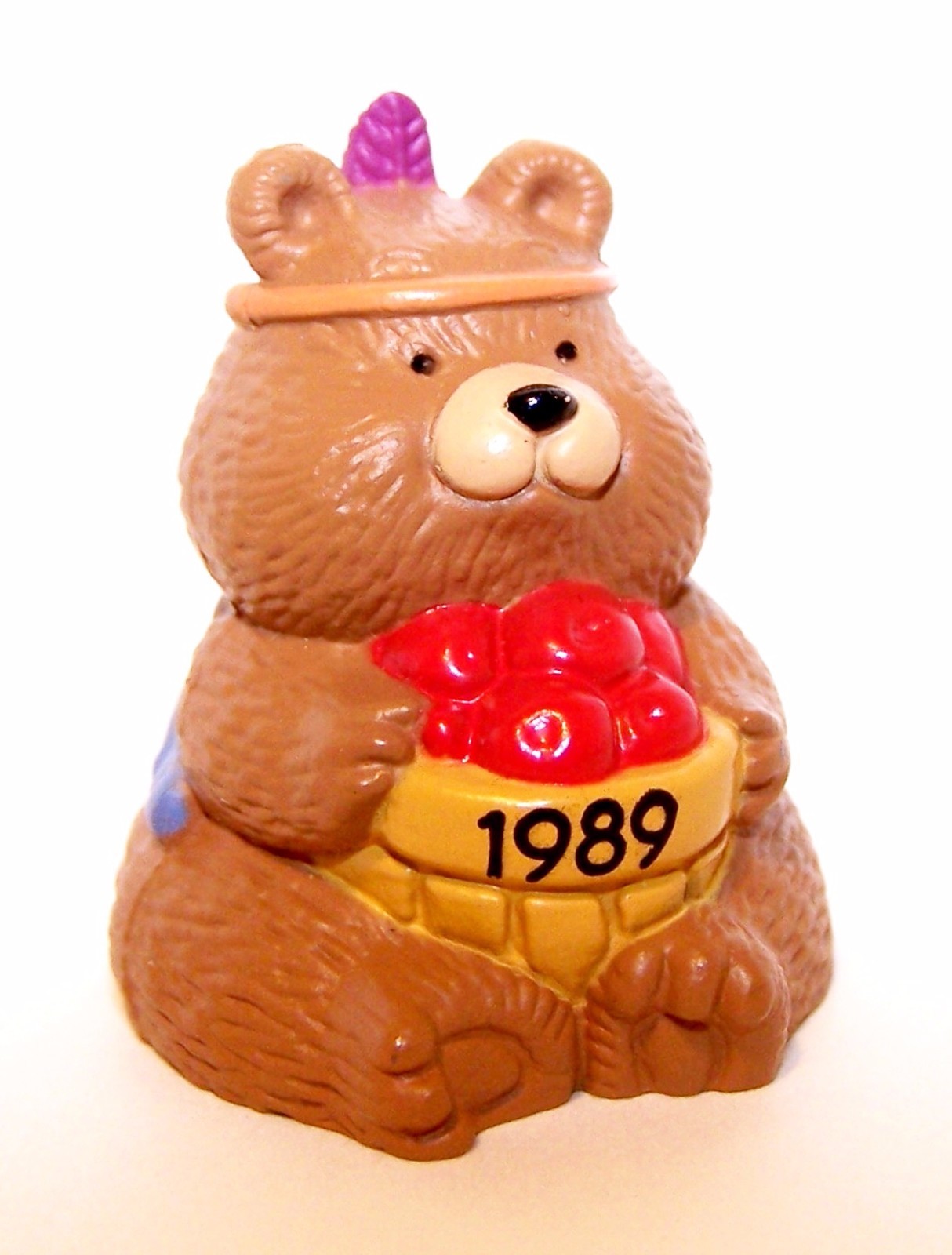1989 Hallmark Thanksgiving Baby Boy Bear with Apples NEW Merry Miniature QFM1585