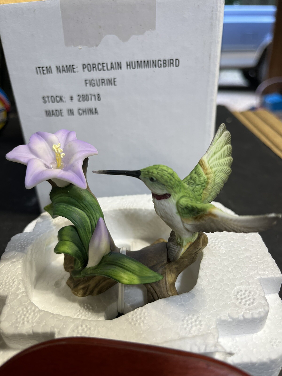 PorcelionHummingbird Figurine