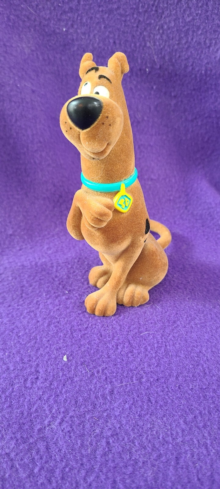 Scooby-Doo Felt Toy Figure 6″ Hanna Barbera Flocked Head Spins
