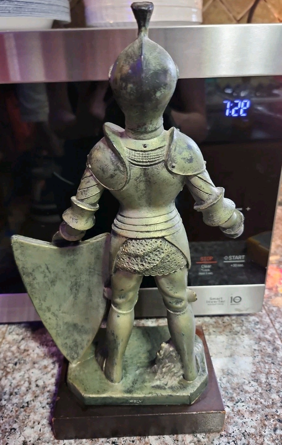 Vintage Mid Century Italy Medieval Knight In Armor Figurine Resin W/ Wood Base