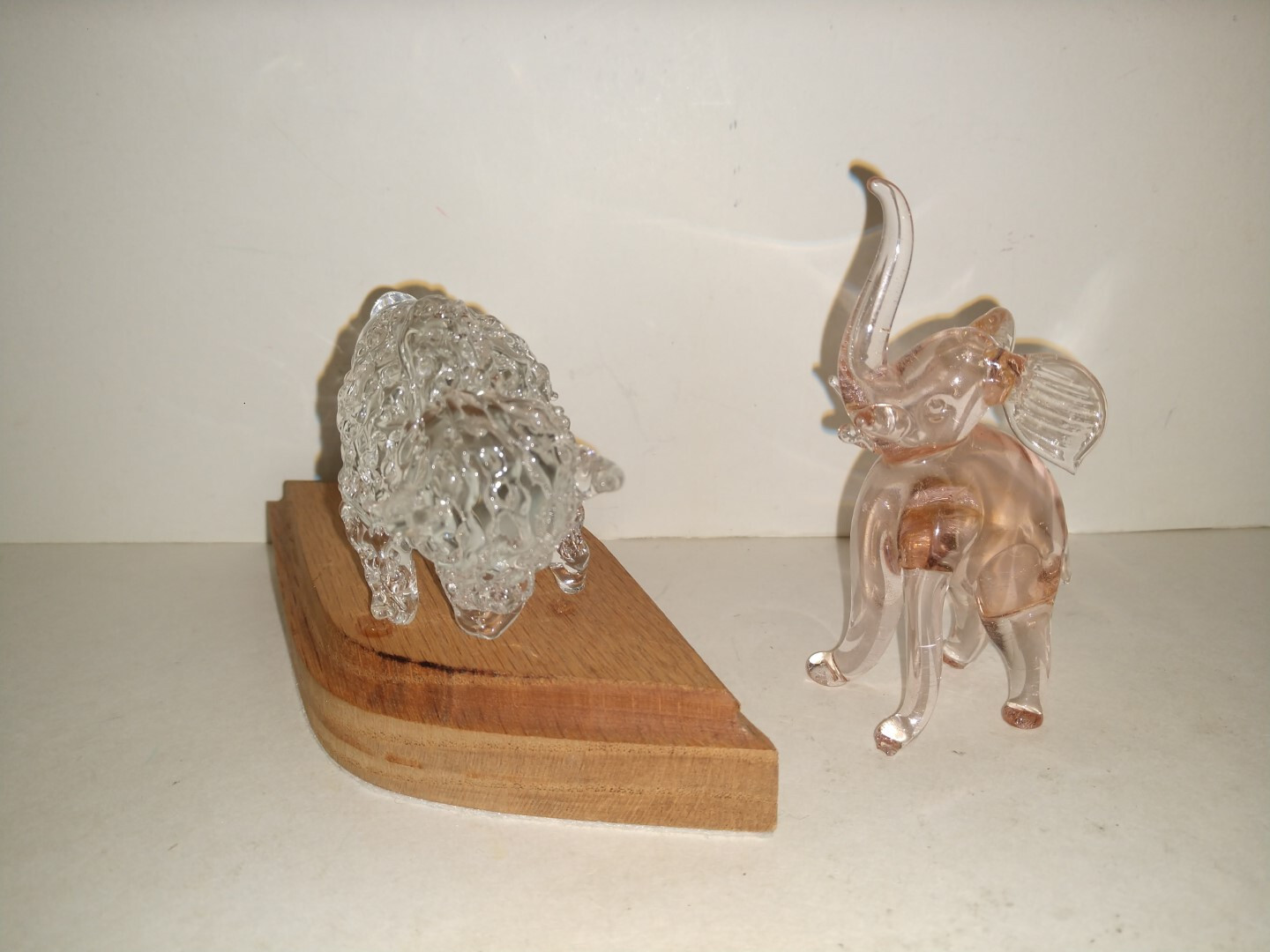 Vtg Handblown Art Glass Pink ELEPHANT & Clear BULL Figurines Lot of 2 Figures
