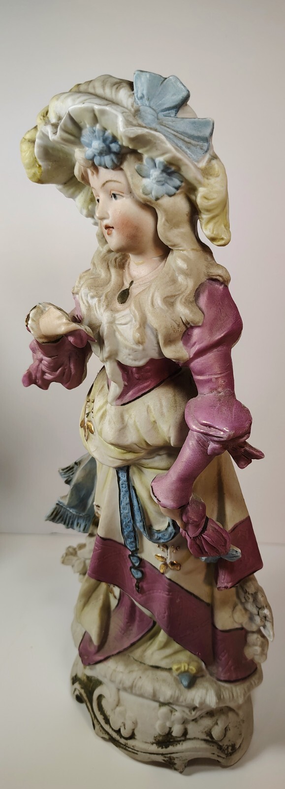 Pair Of Antique Bisque Figurines Romantic Courting Young Couple 12″ Tall (Read)