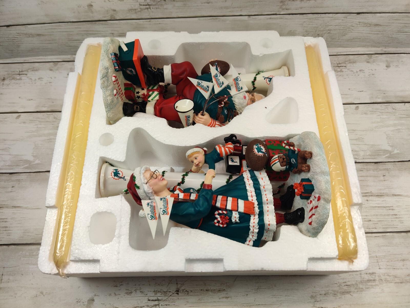 VTG 2004 Danbury Mint Miami Dolphins Candlesticks 8″ Tall Figurines Santa Claus