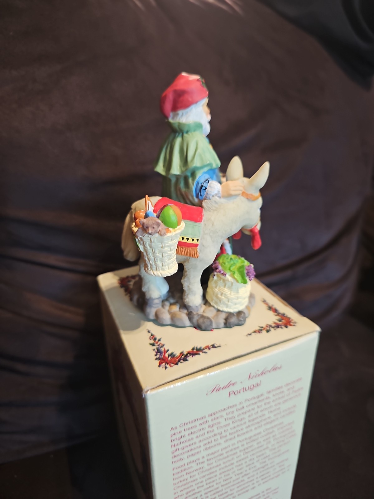The International Santa Claus Collection Padre Nicholas Portugal 2000