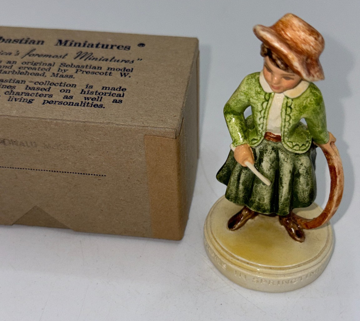 Sebastian Miniatures Games in Springtime 6232 Figurine w Box