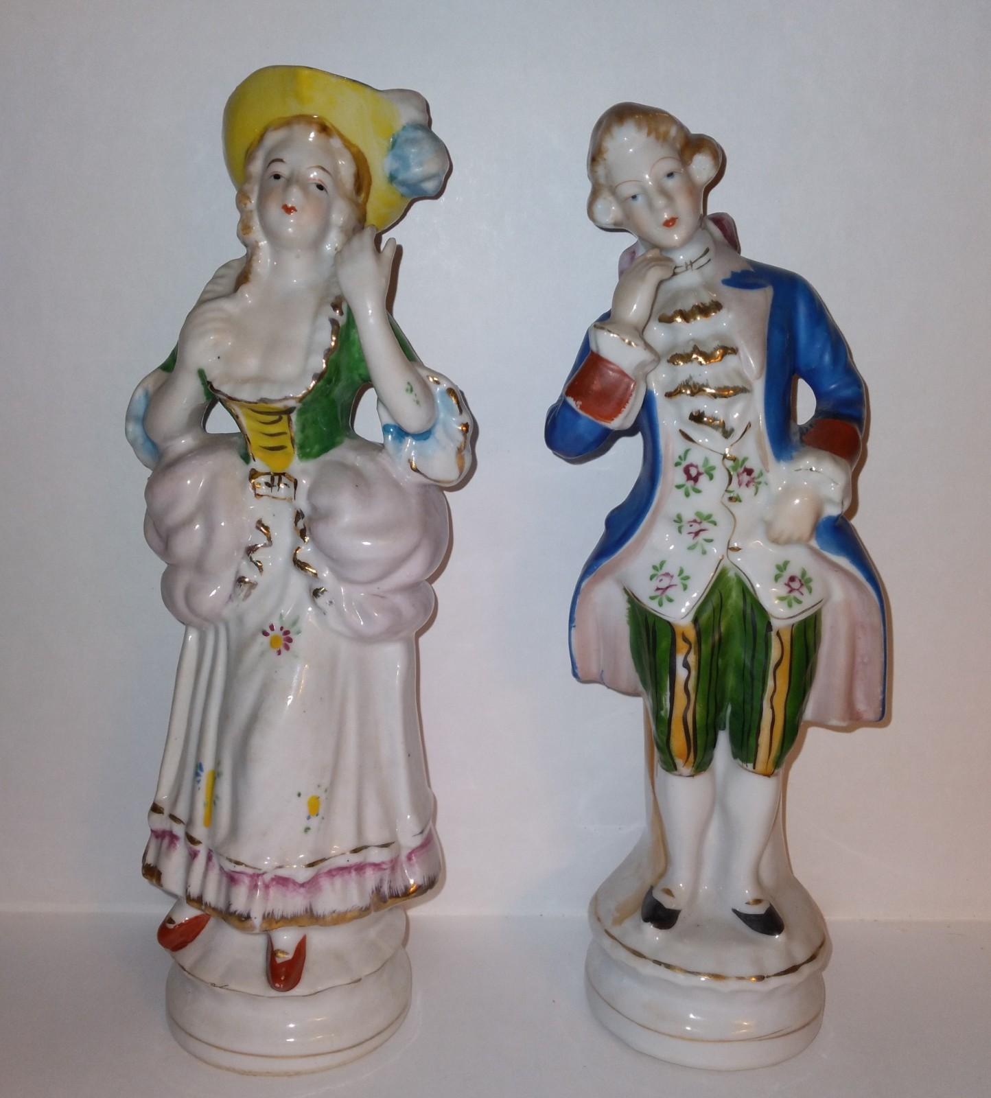 Vintage 8.5″ Colonial Couple Figurines Japan