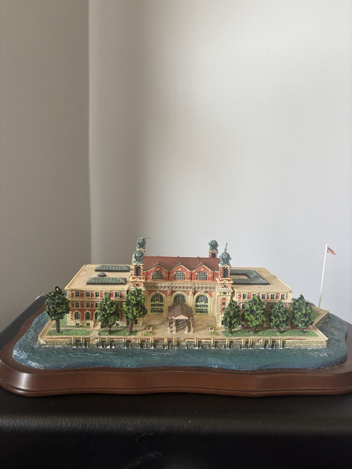 The Danbury Mint Ellis Island Sculpture New York Statue Wood Base