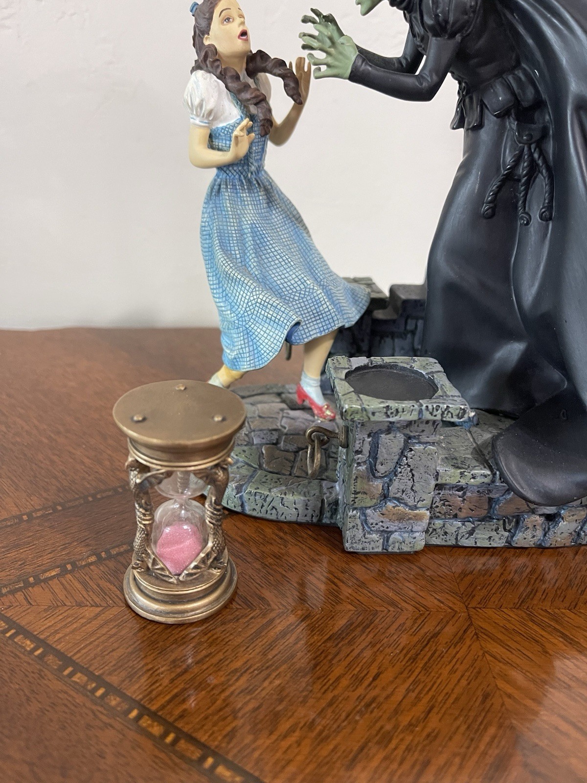 Franklin Mint- Wizard Of Oz- Dorothy’s Final Hour, Removable Hour Glass, w/ COA