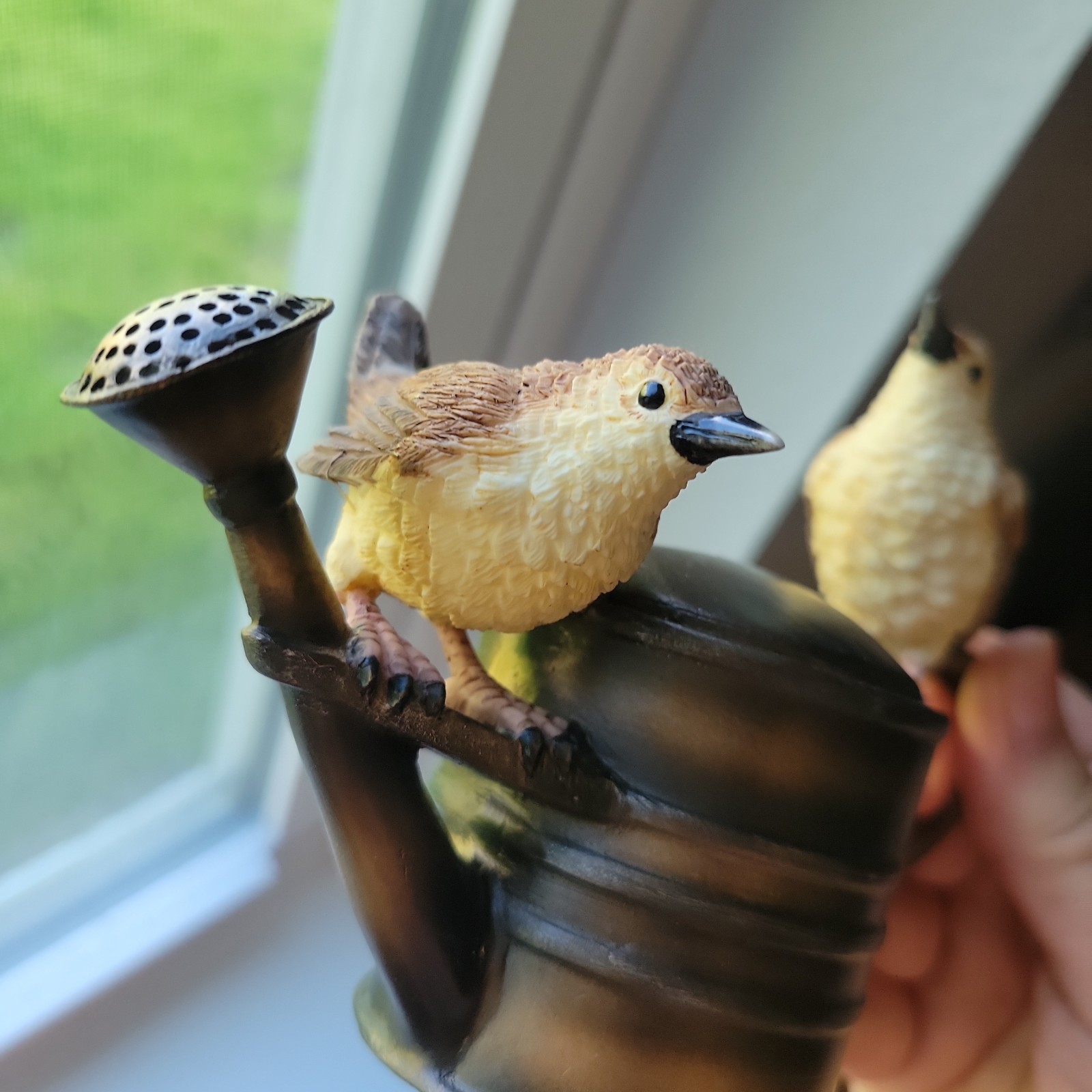 The Leonardo Collection Garden Birds Figurine on a watering can Cottage Grandma