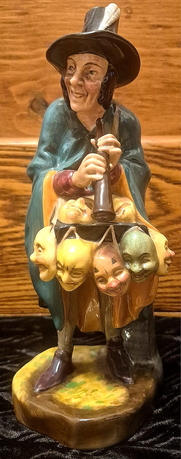 Royal Doulton The Mask Seller Figurine HN2103 Vintage Bone China England Retired