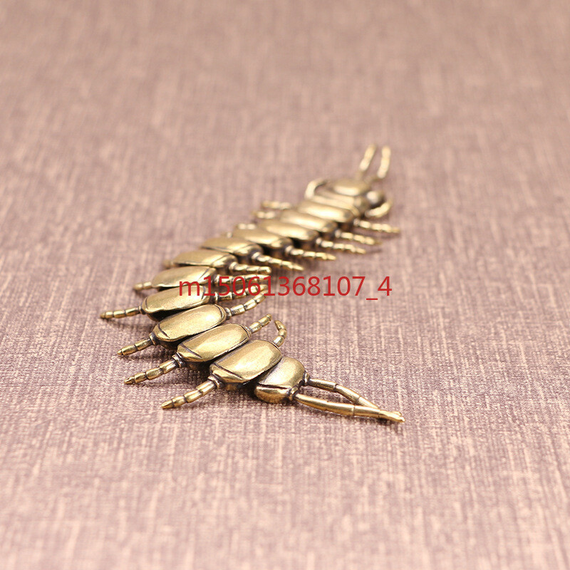 Chinese Antique Brass Solid Centipede Small Ornaments Creative Tea Pet