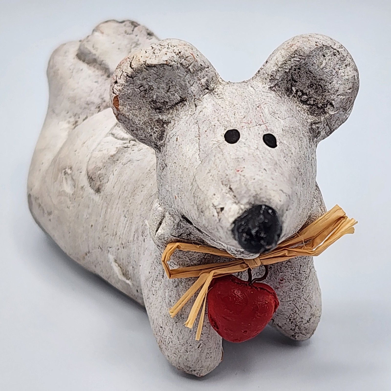 Stone Pottery Love Valentine’s Mouse Heart Composite Stone 4.5 Inches Long