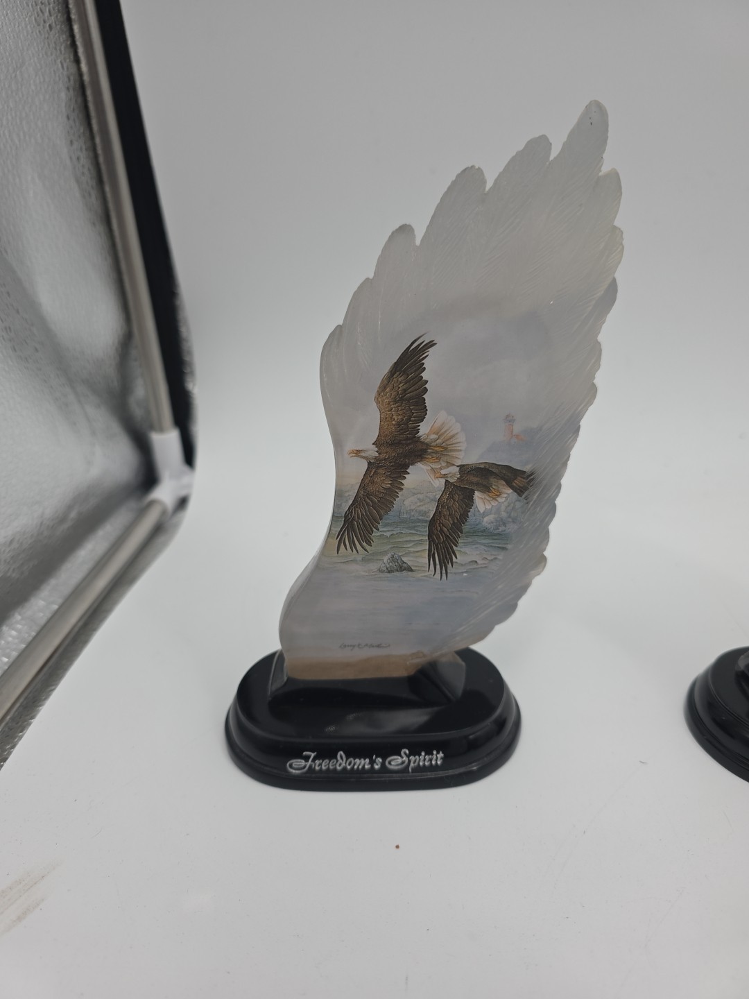 Vintage BRADFORD EXCHANGE LOT OF 8 “On Eagles Wings” by Larry Martin W/ Stand