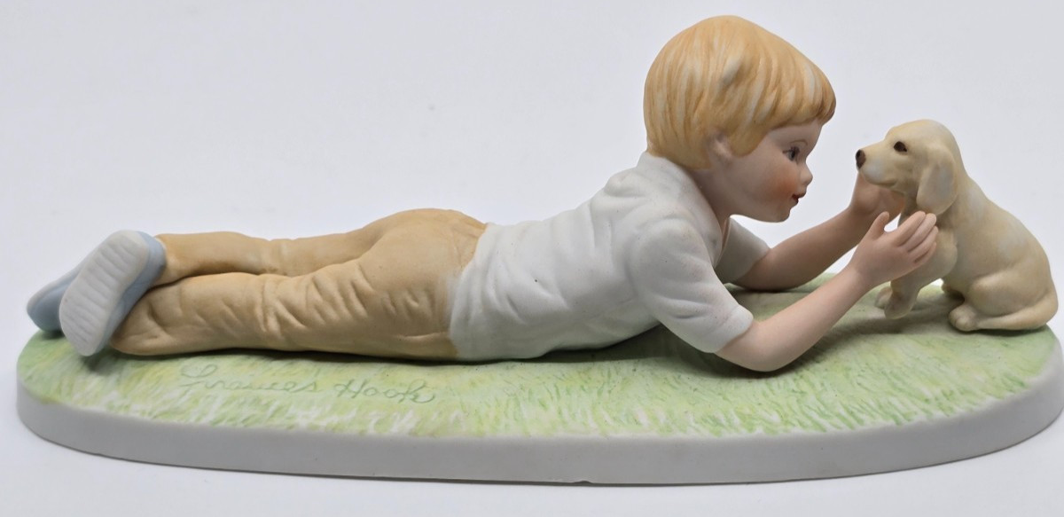 Vintage Frances Hook Making Friends Figurine A Ceramic Excelsis 1980