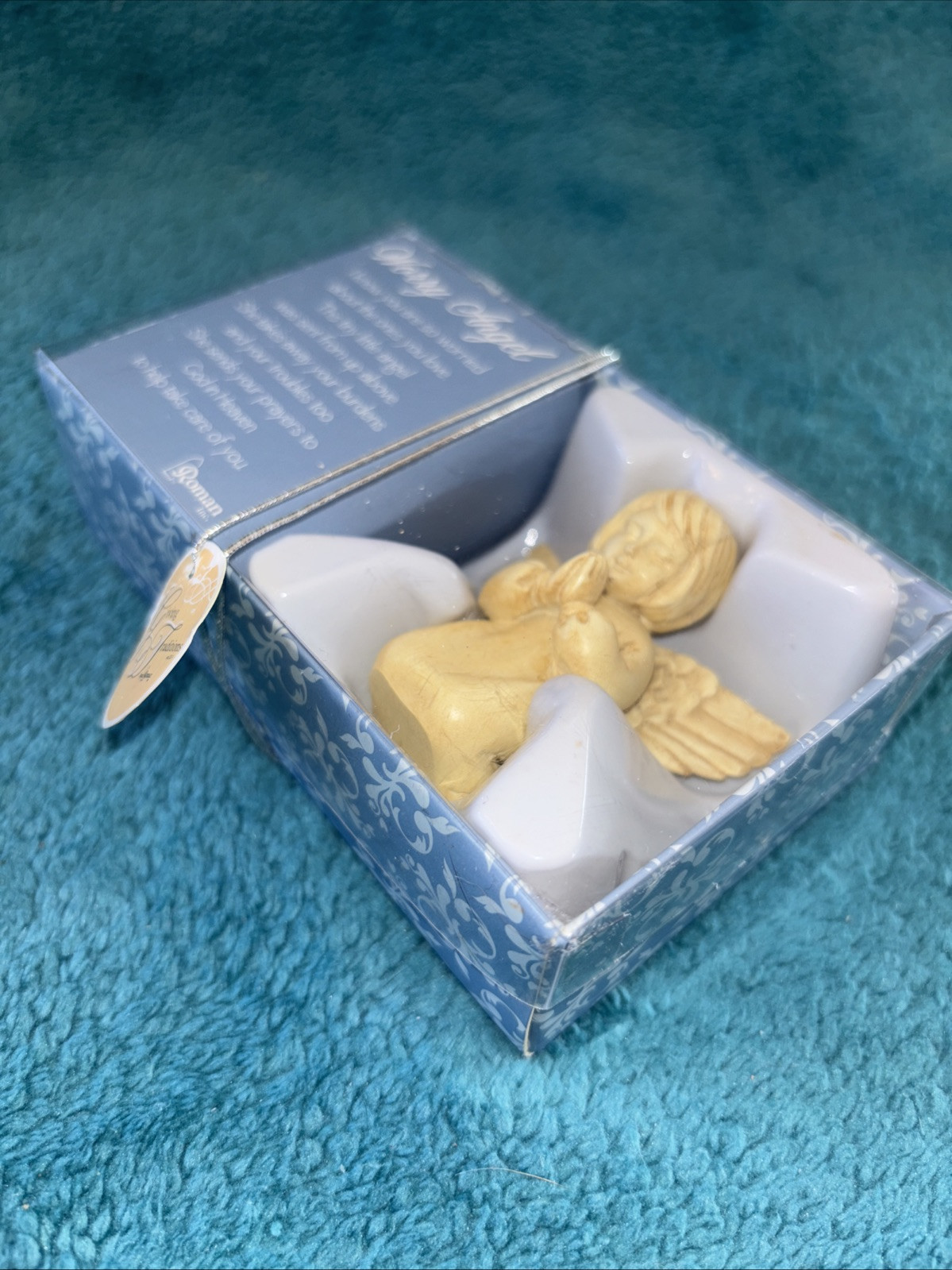 New In Box, Roman Inc Worry Angel 2.25″ x 2.5″ Carry with You Prayer Angel #H