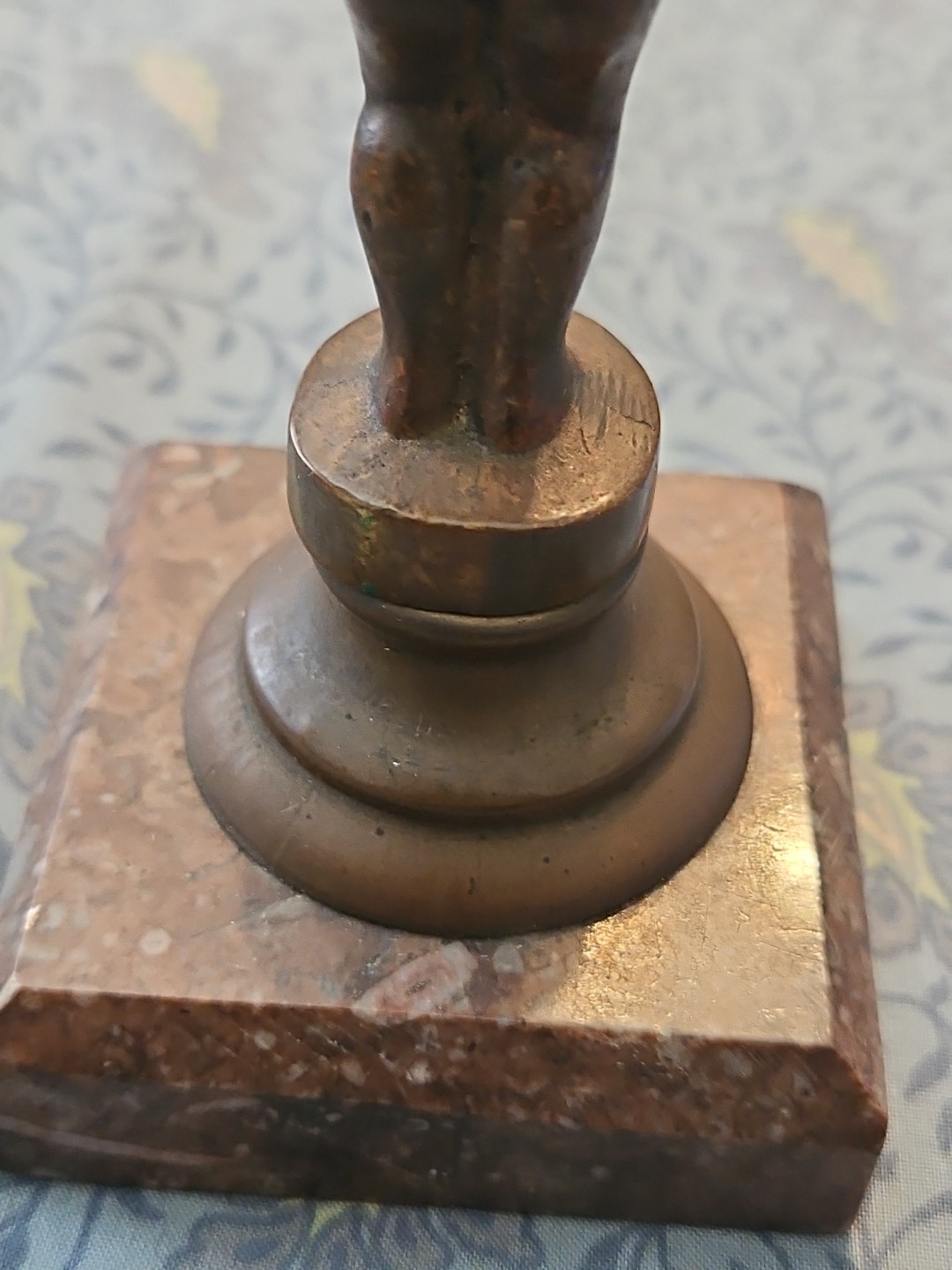 Vintage Bronze Statue Peeing Boy Souvenir.