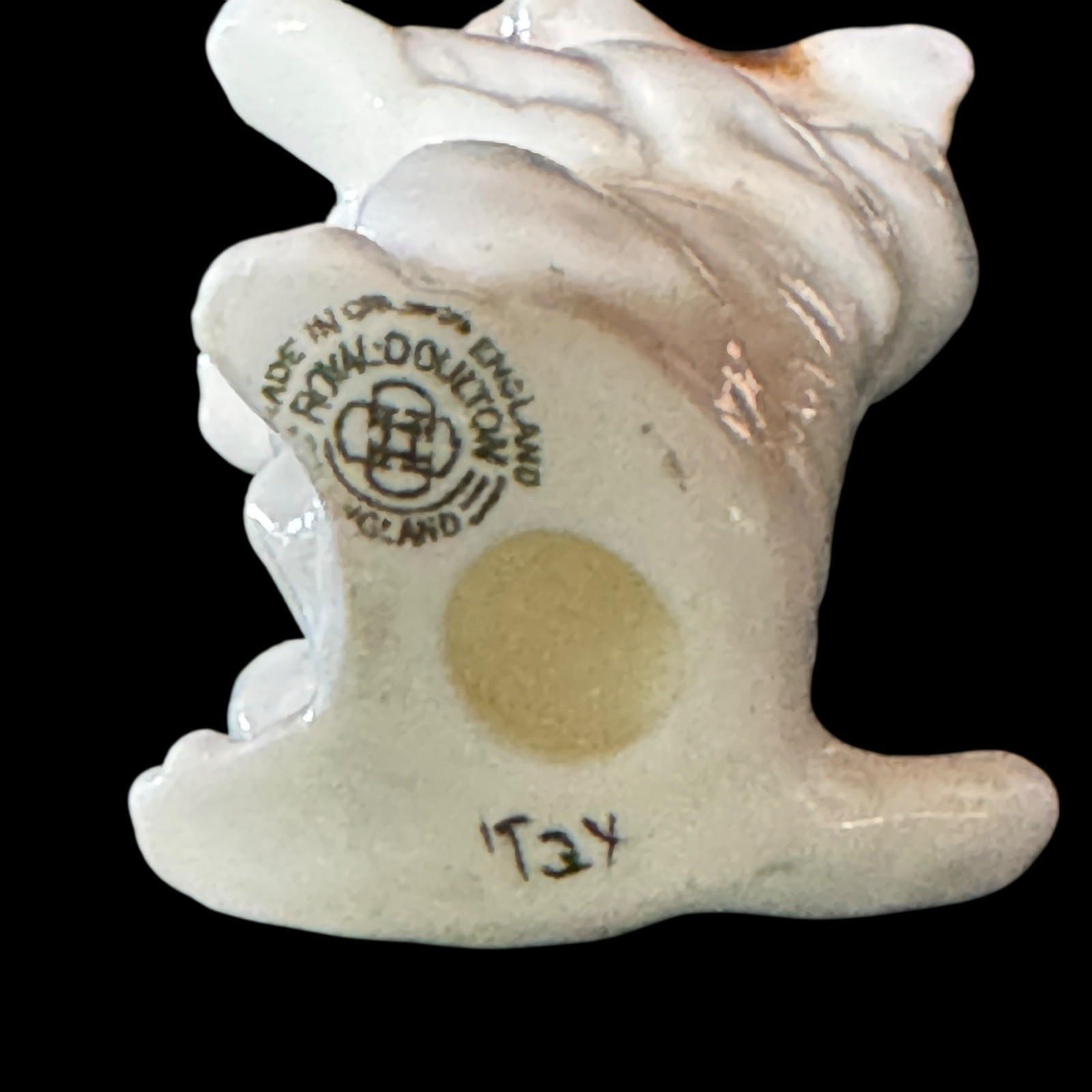 ROYAL DOULTON Begging Sealyham Terrier K3 Antique Backstamp Very Good Condition