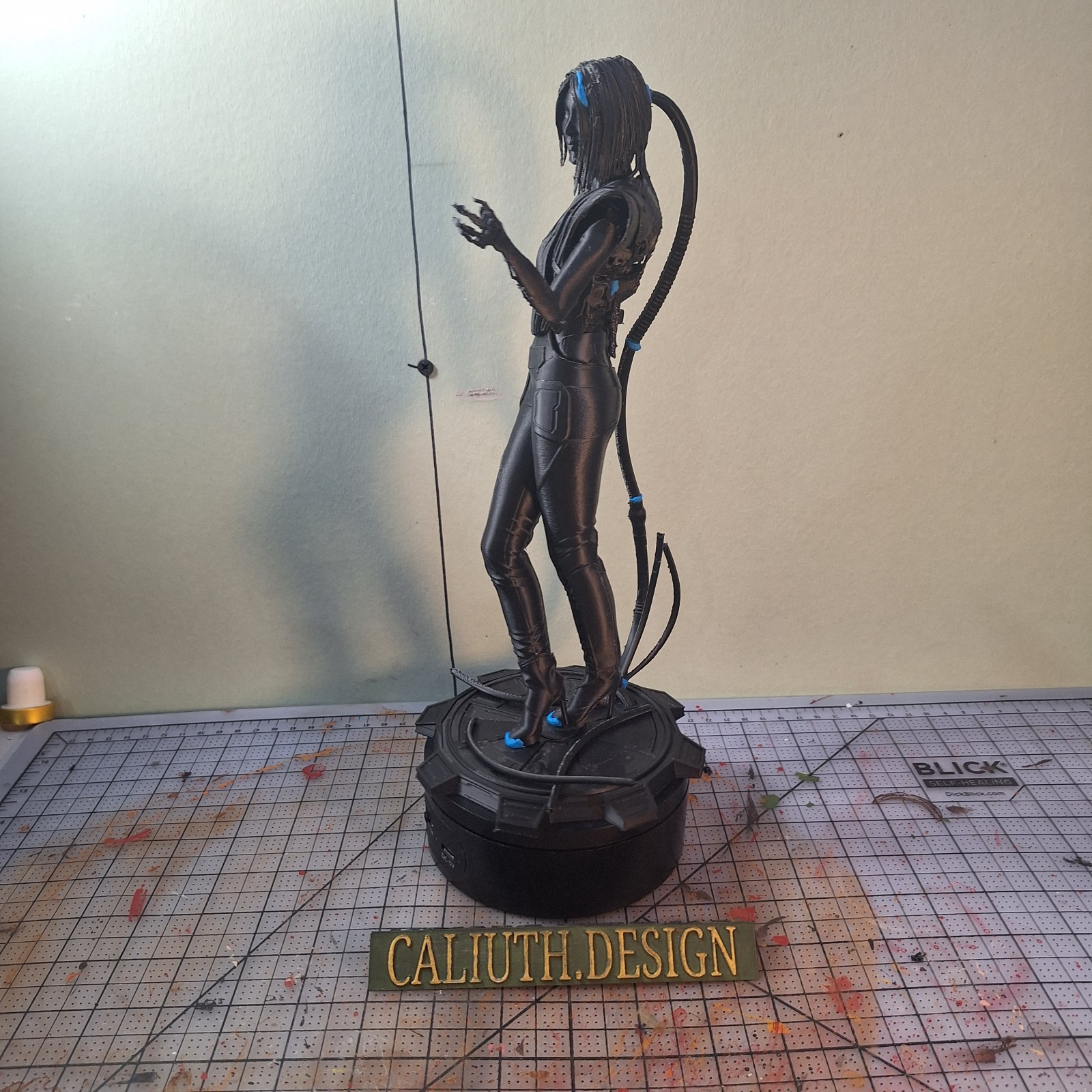 Songbird Figurine Cyberpunk 2077 Hand Painted Model / DIY Kit 19pcs