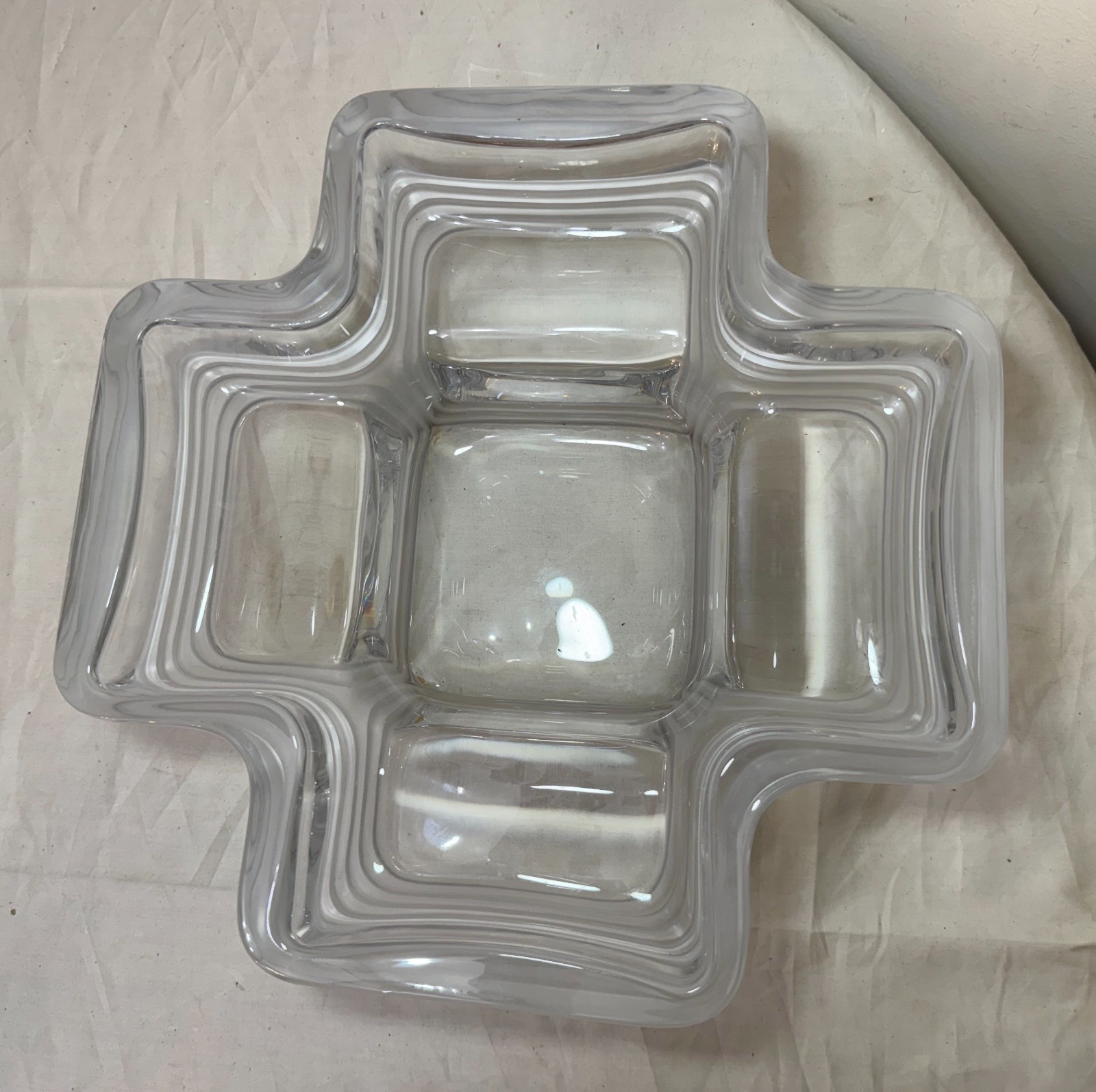 LARGE Daum Art Deco Clear and Frosted Crystal centerpiece Bowl Sculpture MCM