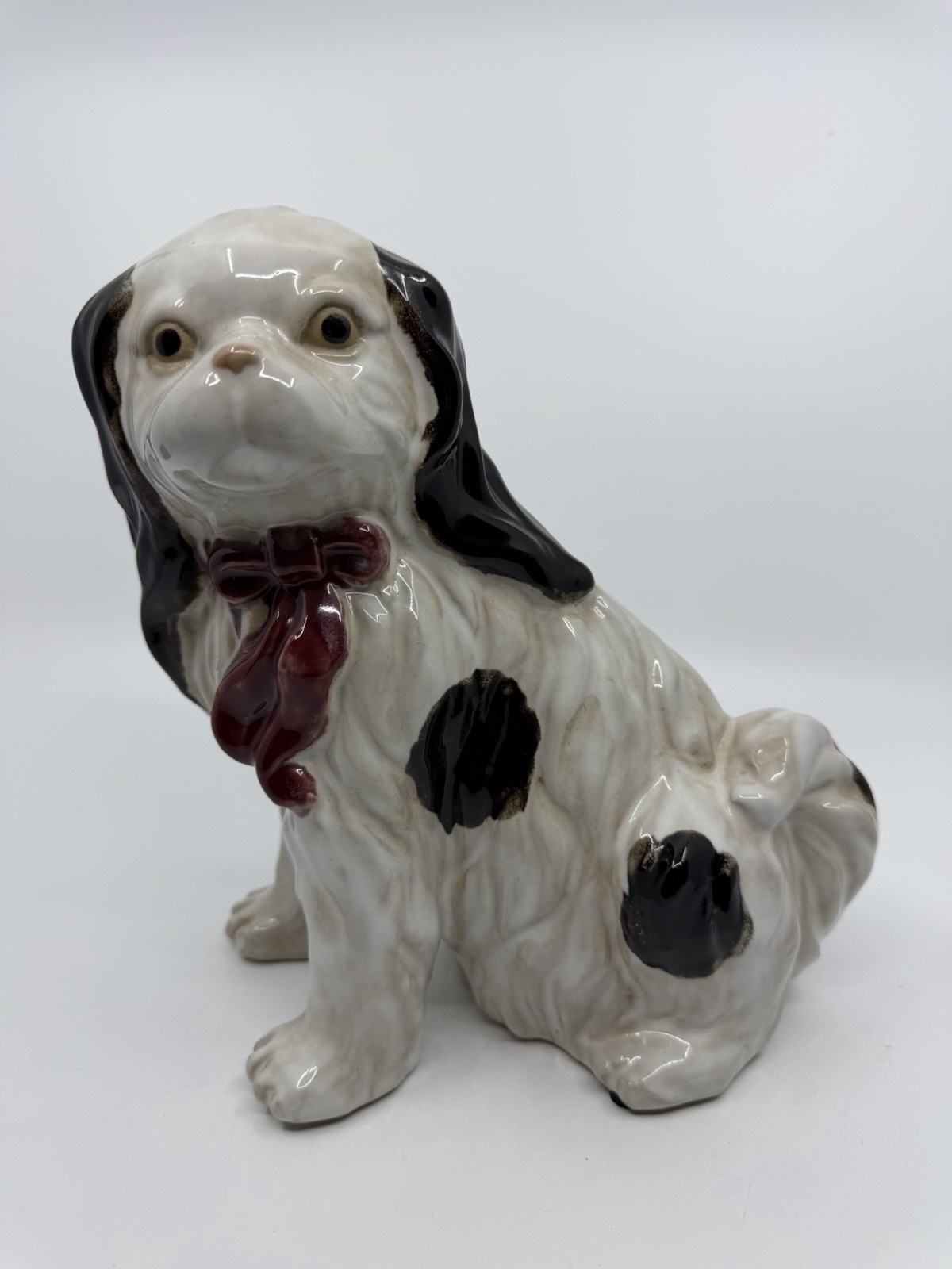 Vtg Staffordshire King Charles Spaniel Dog Porcelain Majolica Statue Figure 8.5”