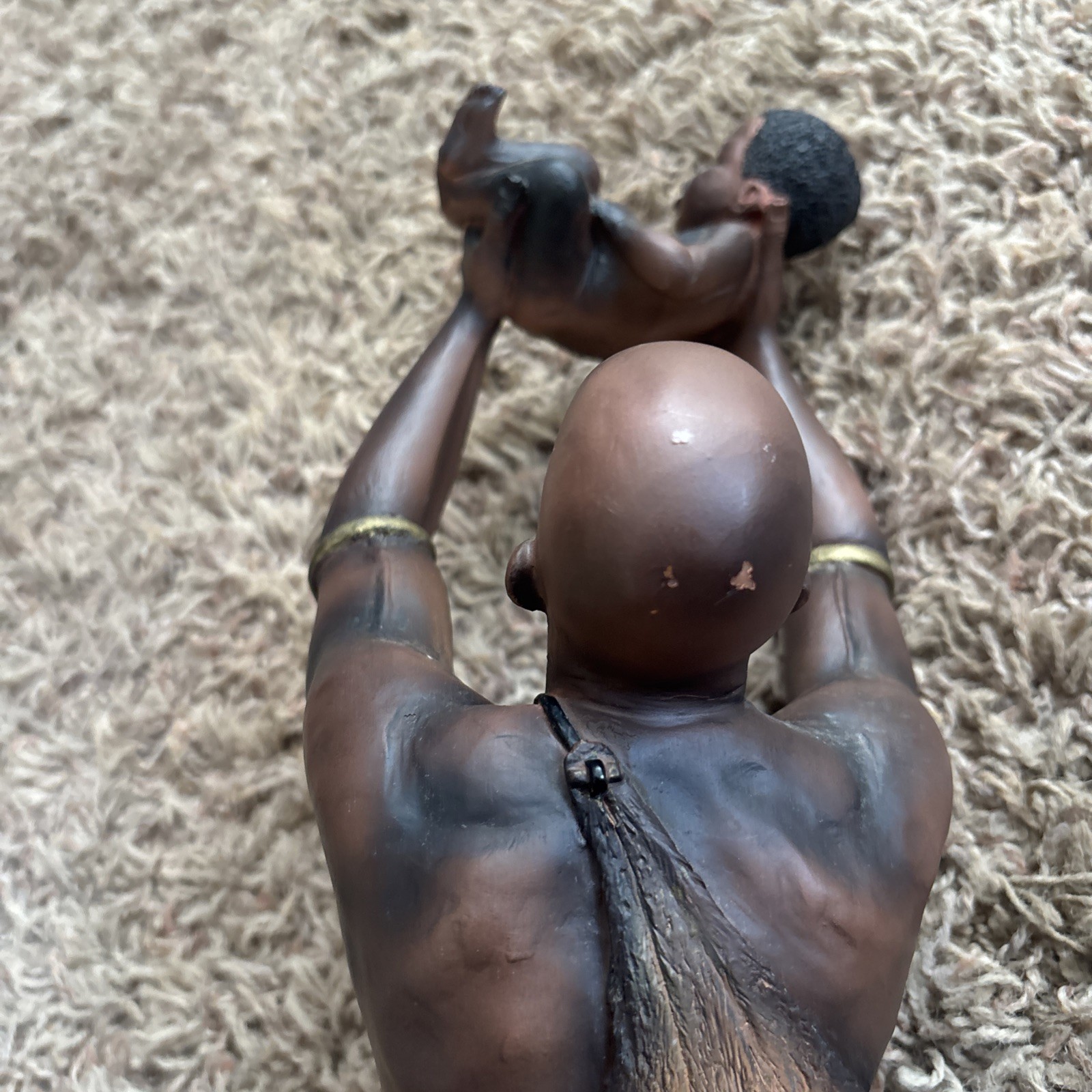 Dave Grossman Creations Legacy Series Figurine 1998 African man with Child 517