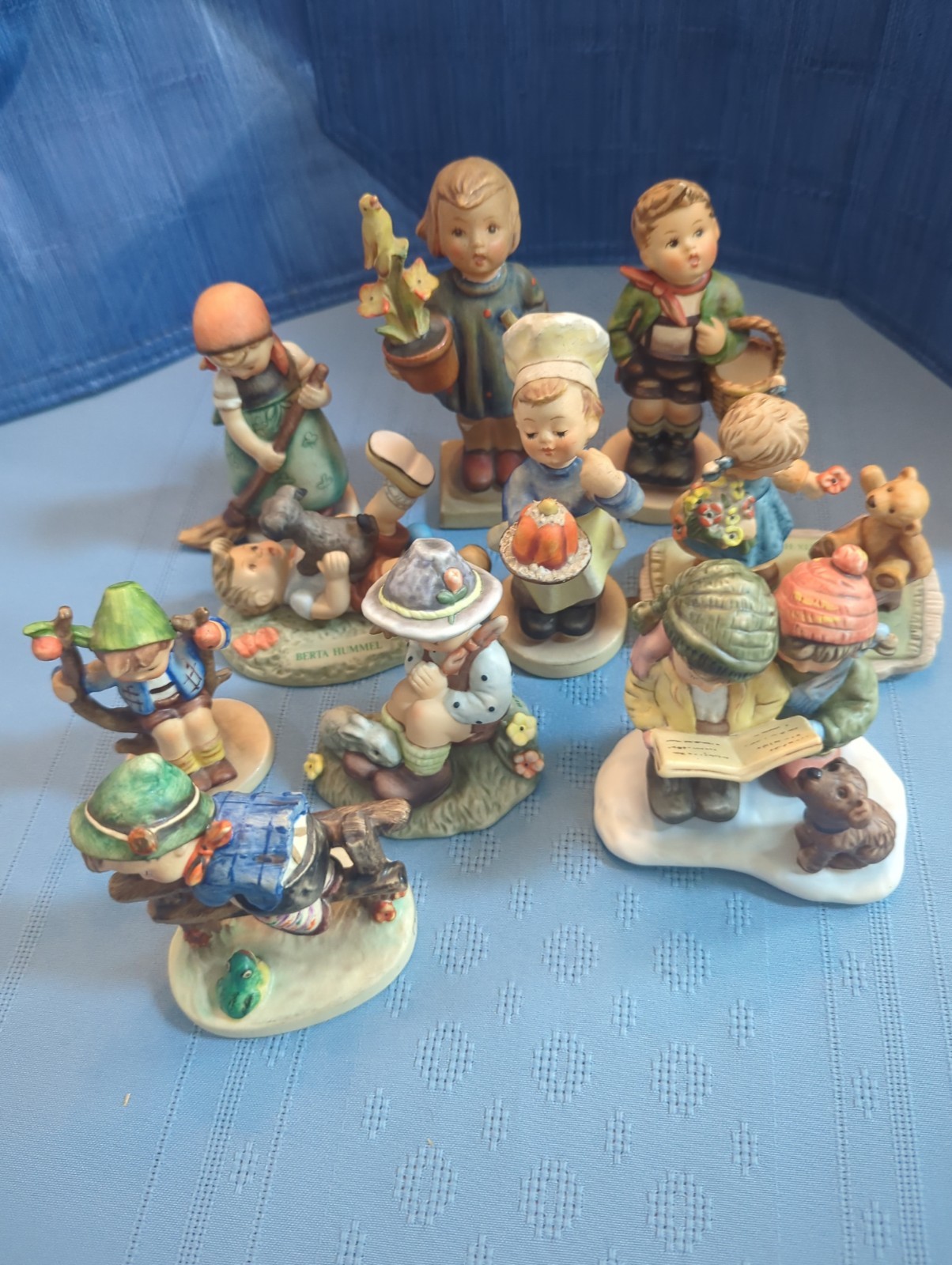 Goebel Hummel Figurine Lot 10pc Goose Girl Chef Hummelscape Collection VTG