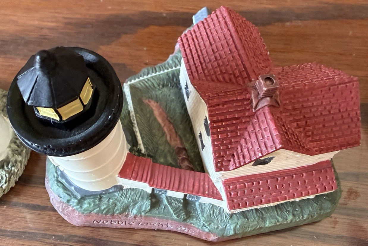 2 Lighthouses Spoontiques Cape Neddick ME Nubble Limited Edition & Unknown MINT!