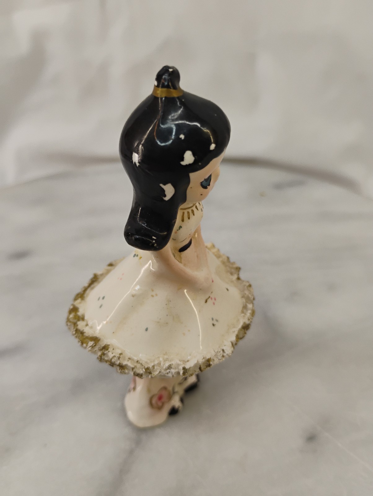 Vintage Ceramic Girl Figurine 3.5″