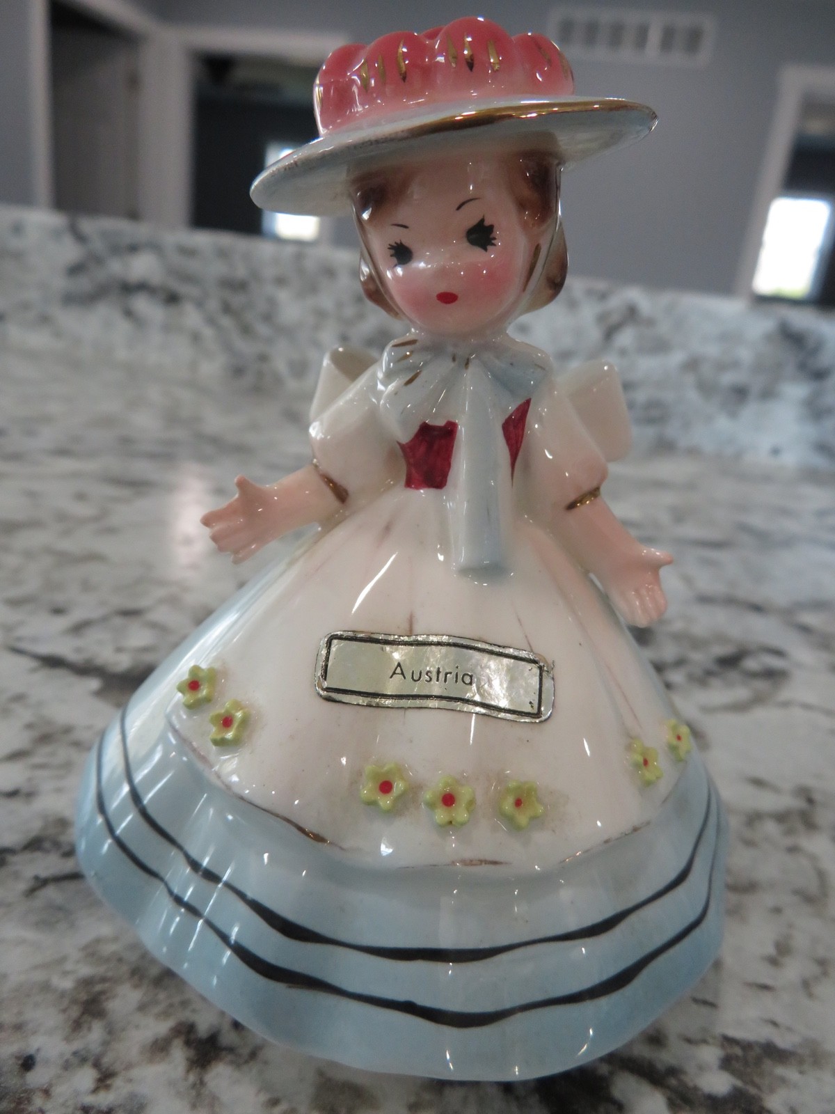 JOSEF ORIGINALS – AUSTRIA -WITH STICKERS -INTERNATIONAL SERIES – FREE SHIPPING-