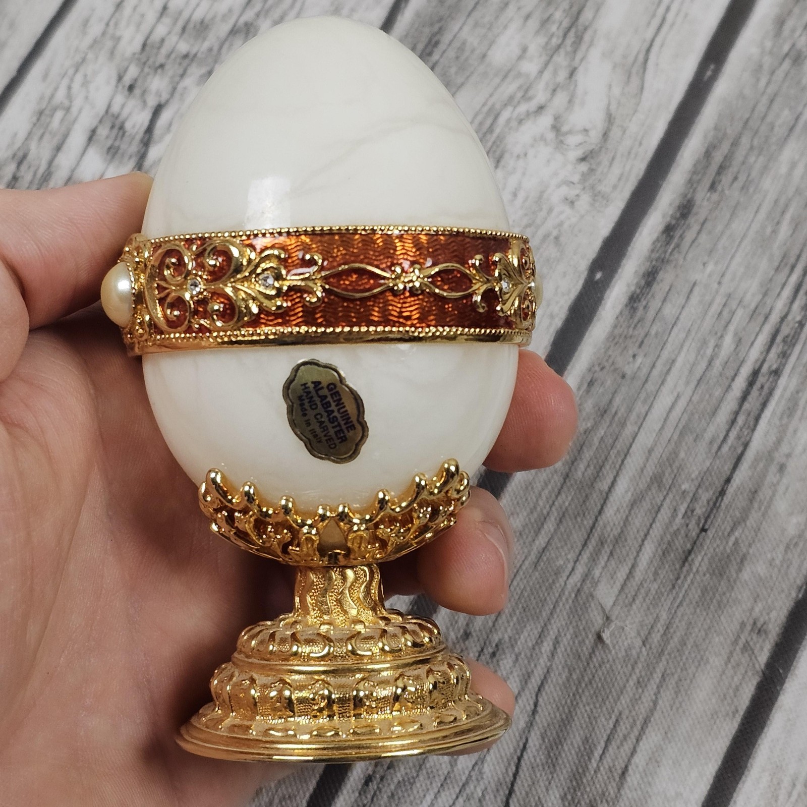Edgar Berebi The Alabaster Egg Limited Edition Crown Finial Medium White Italy