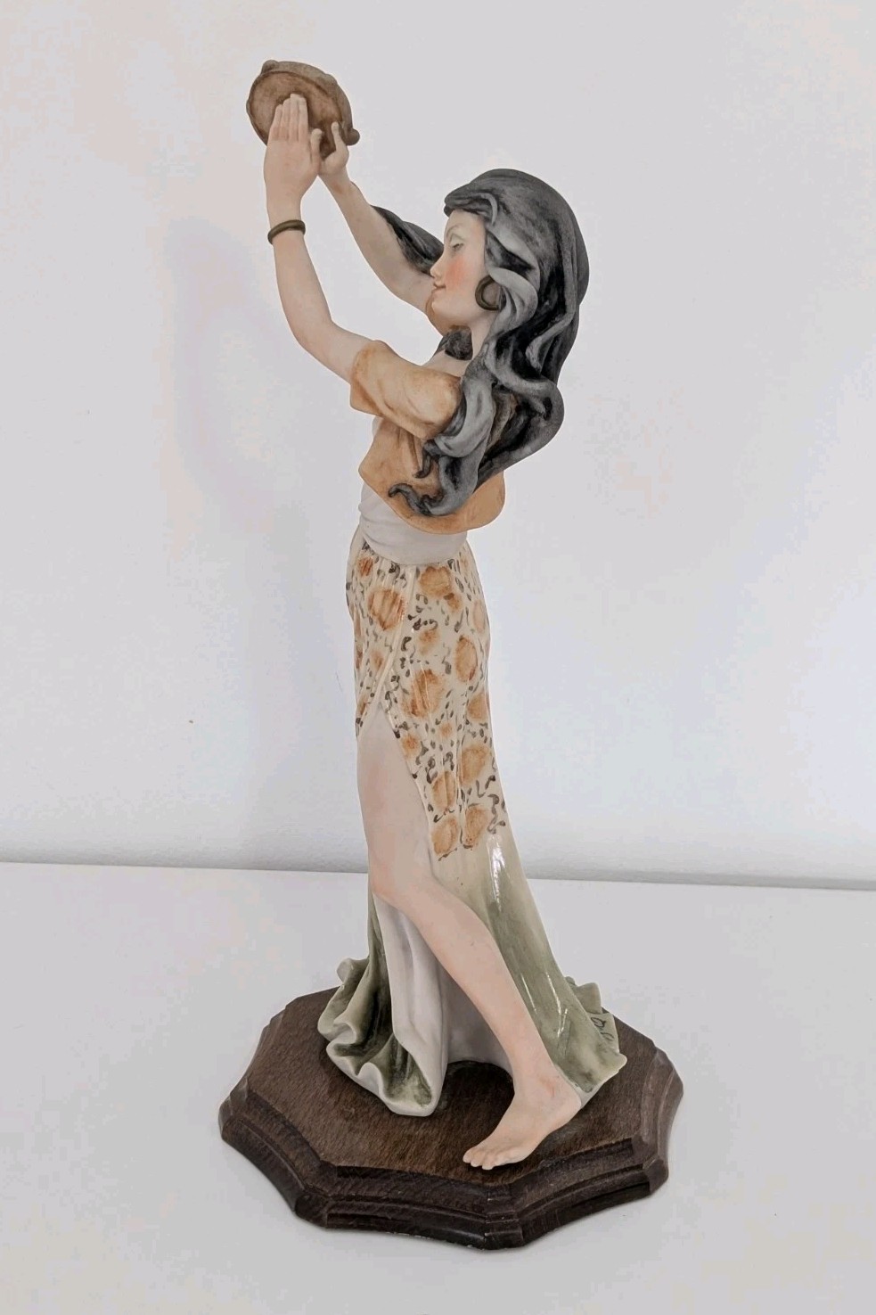 Giuseppe Armani Figurine Gypsy Dancer Statue Capodimonte Made in Italy