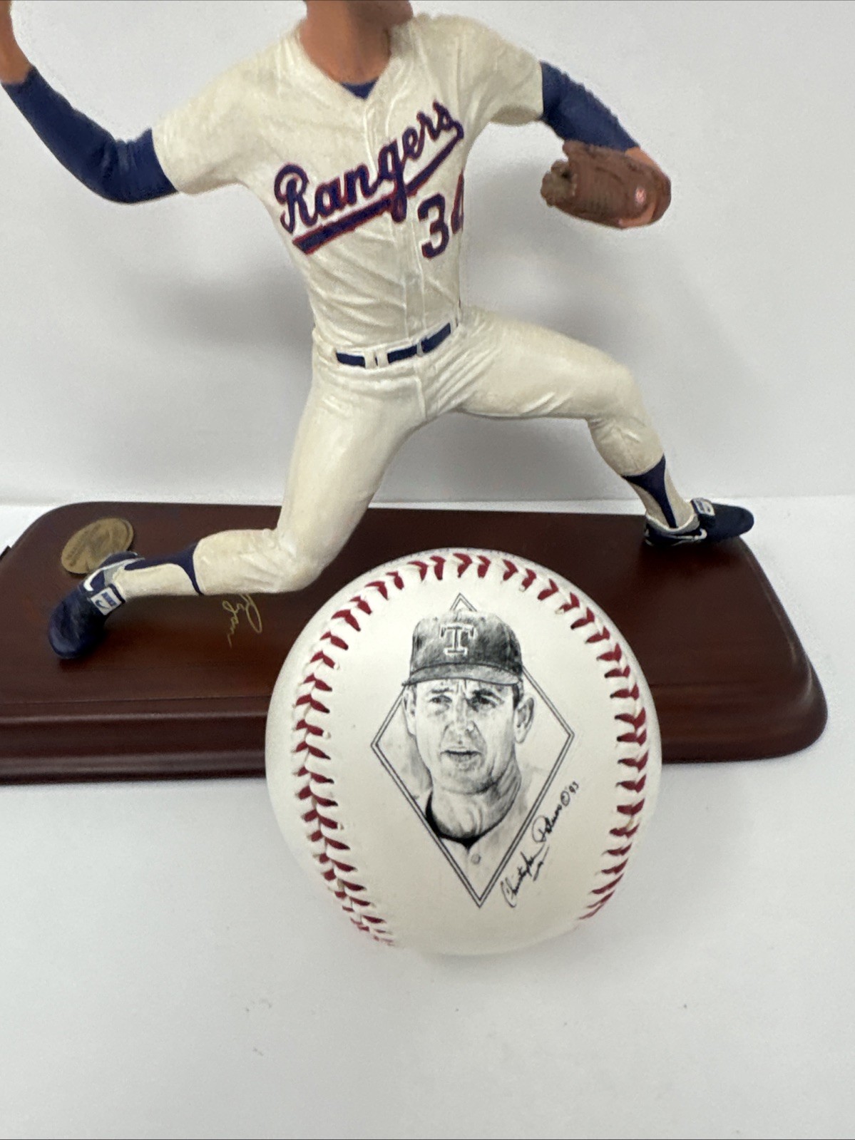 Danbury Mint Nolan Ryan MLB Hand Painted Baseball Figurine 1999 plus baseball
