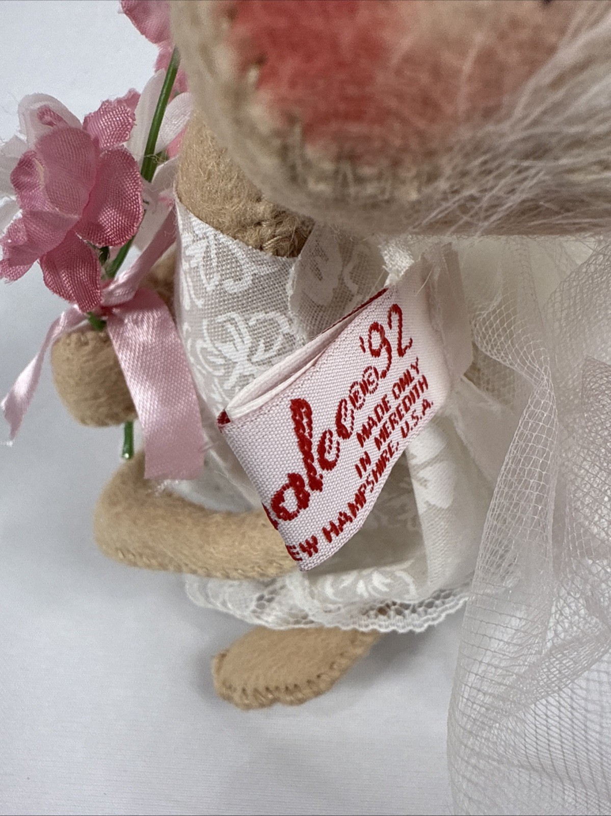 Vintage AnnaLee Mobilitee Doll Bride