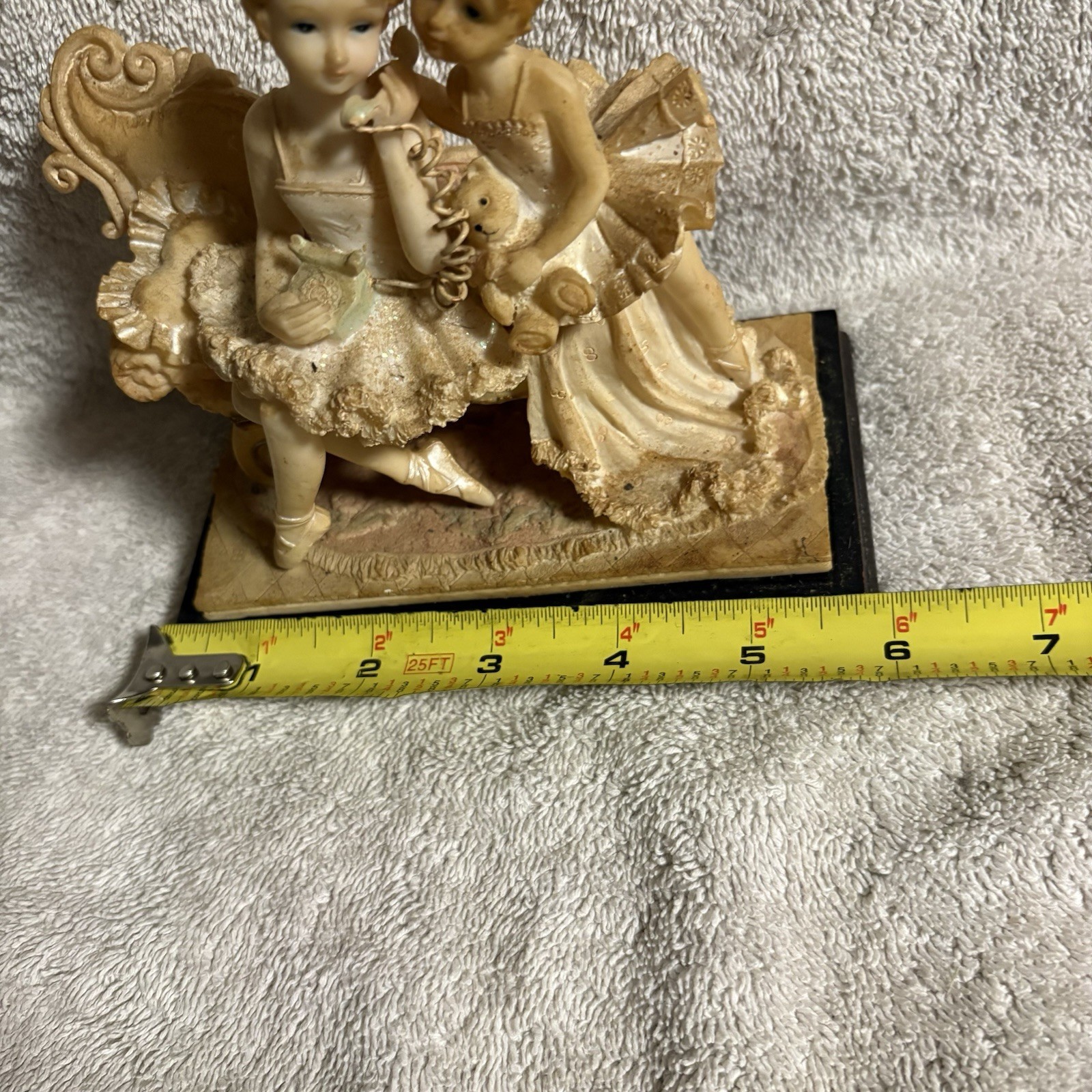 Giovanni Collection Ceramic Ballerina Figurine