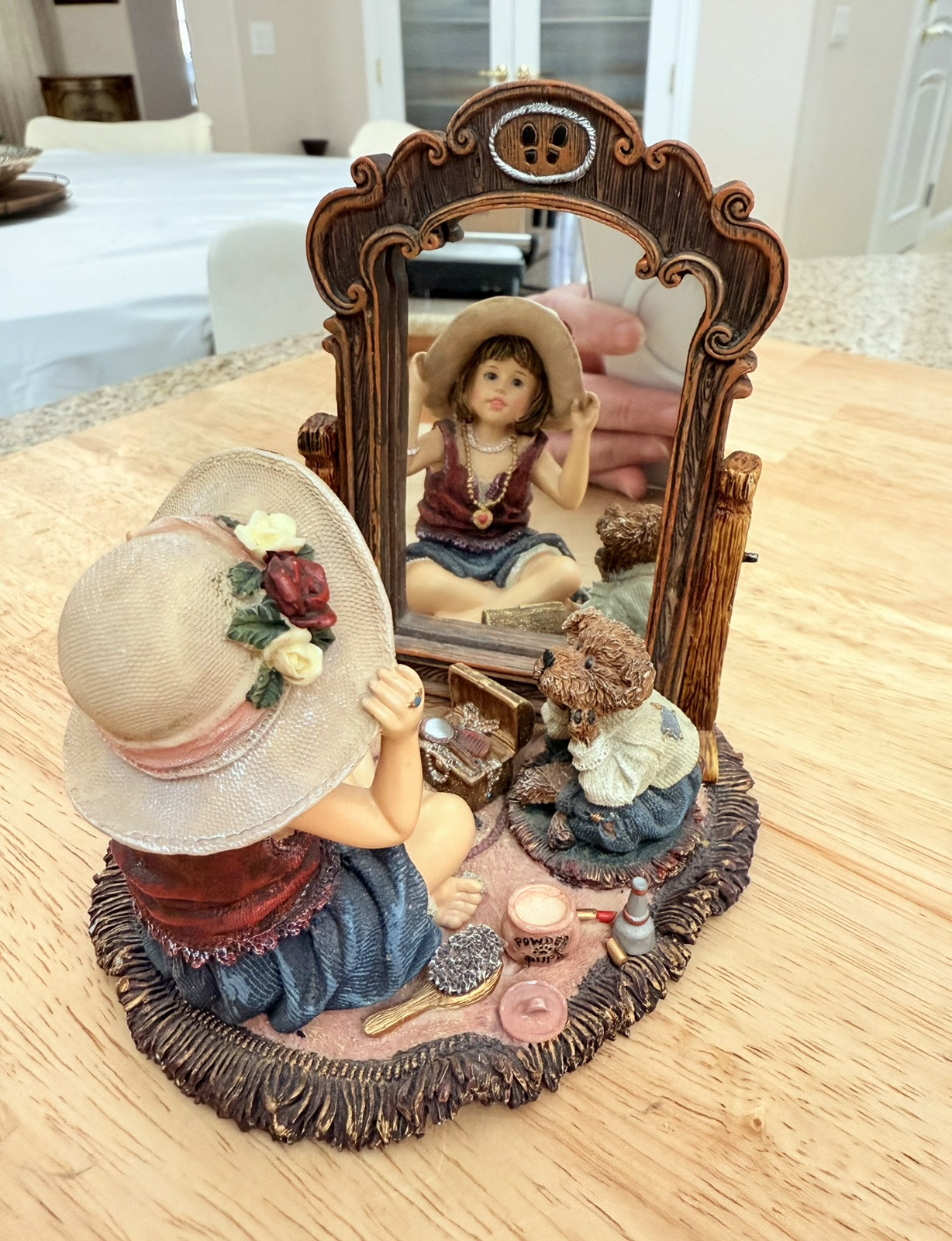 Boyds Collection 3002 MIRANDA w/ MARY K. PRETTY AS A PICTURE YESTERDAYS’ Child