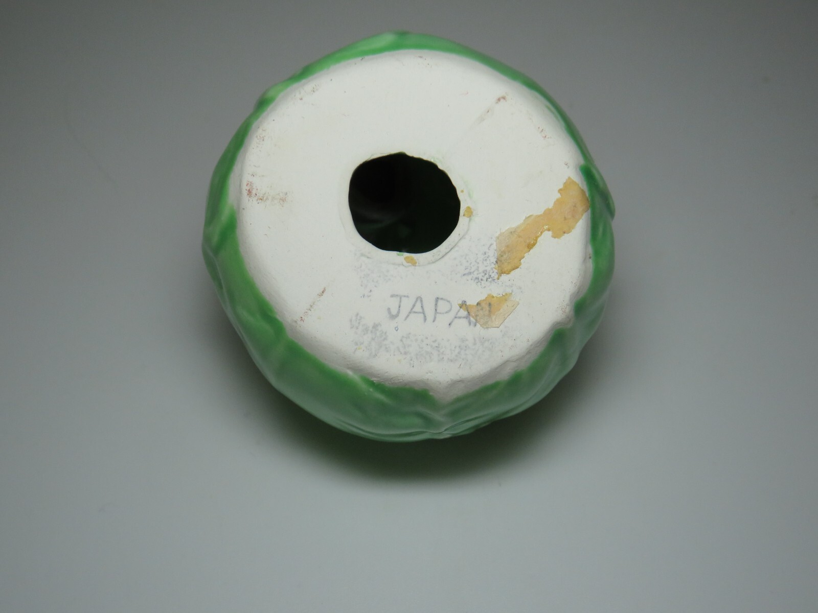 Mouse In A Head Of Lettuce Made In Japan 2.25″ Ceramic Figurine